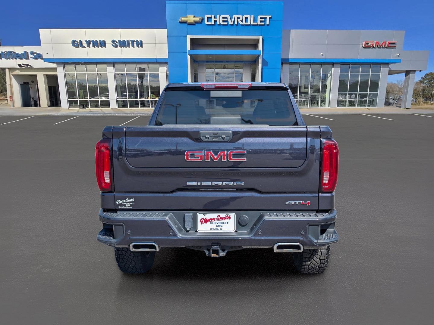 2023 GMC Sierra 1500 AT4