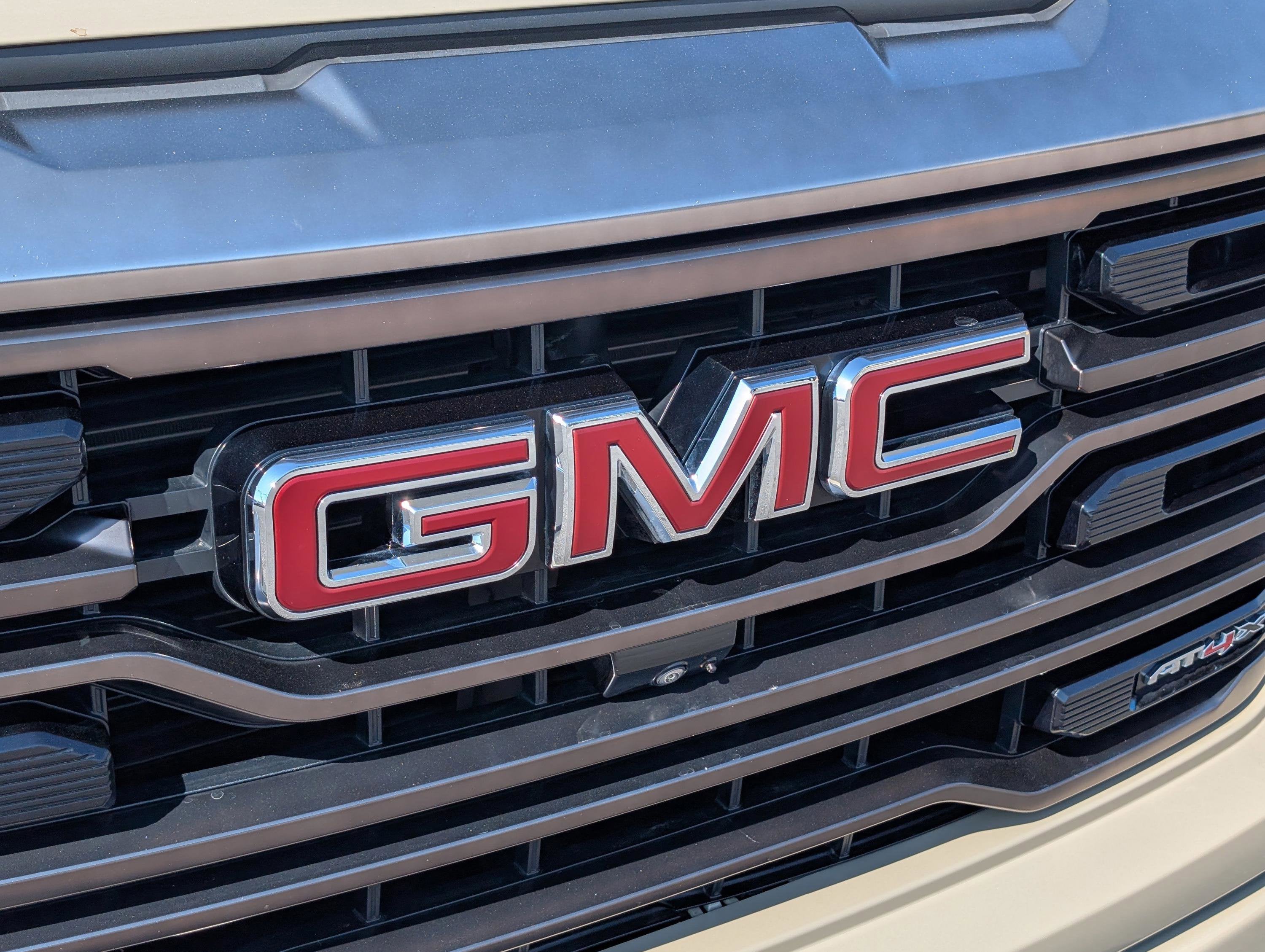 2023 GMC Sierra 1500 AT4X