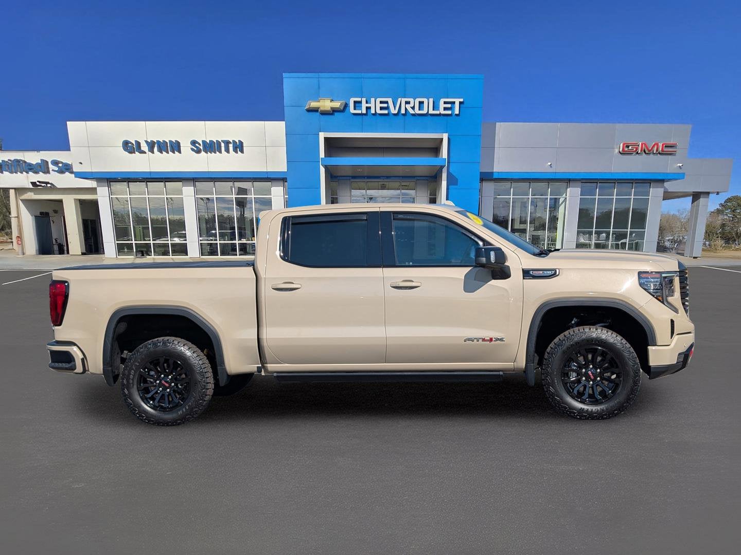 2023 GMC Sierra 1500 AT4X