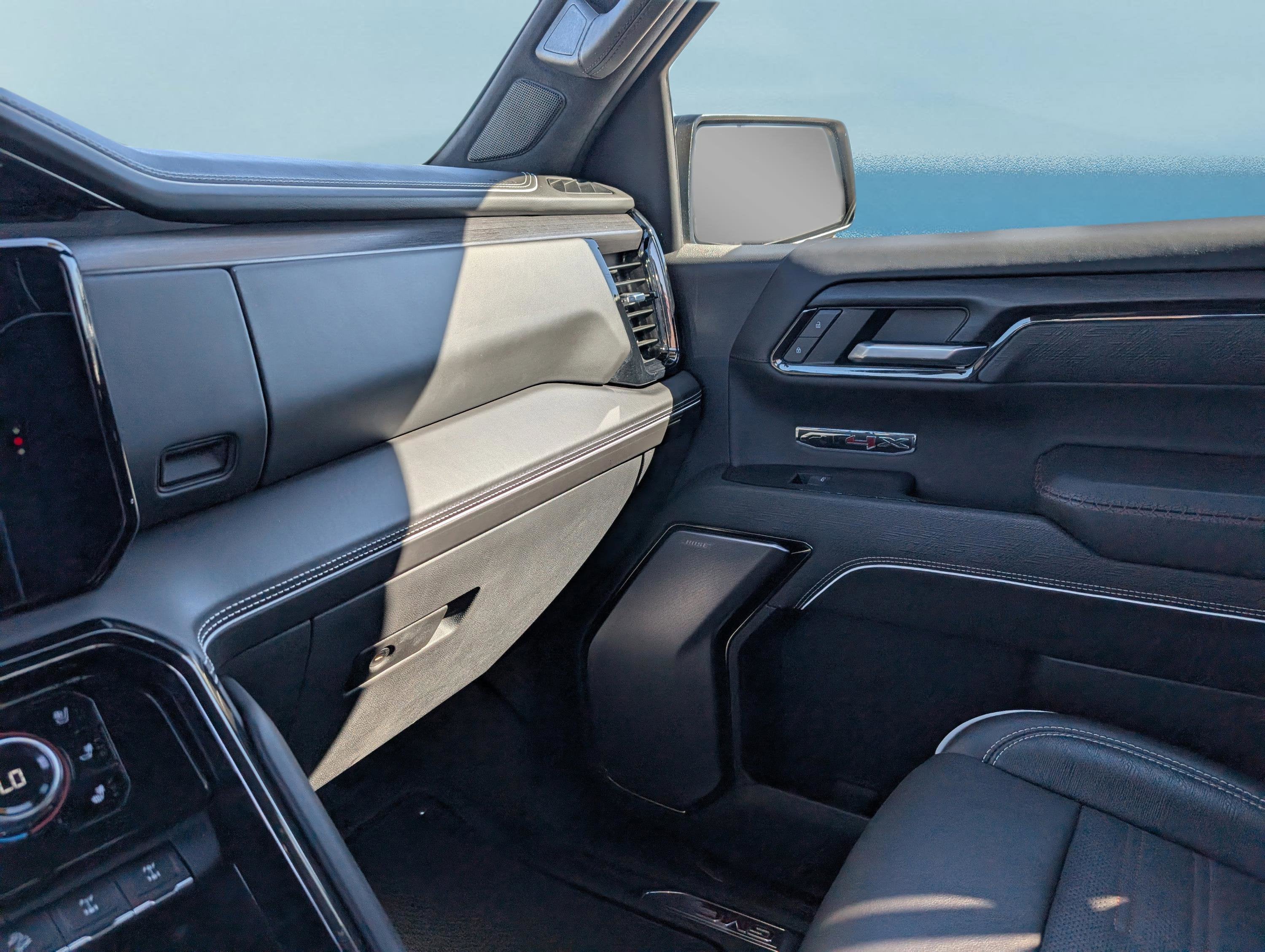 2023 GMC Sierra 1500 AT4X