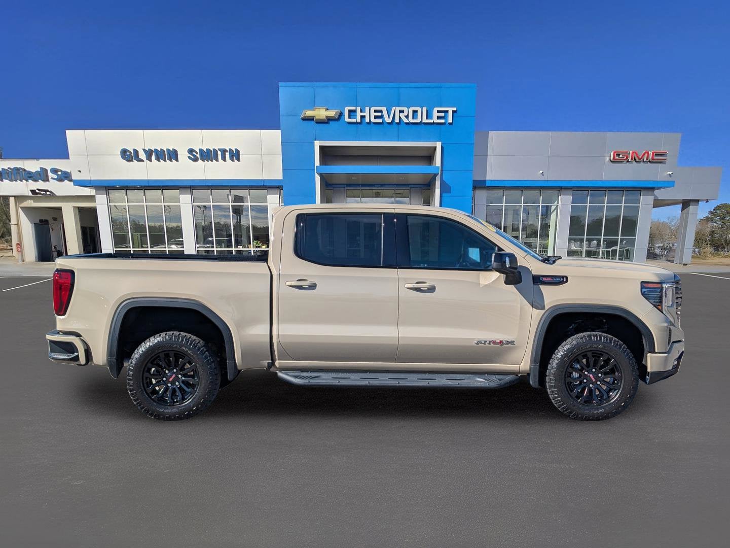 2023 GMC Sierra 1500 AT4X