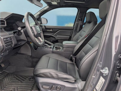 2024 Toyota Tacoma 4WD SR5