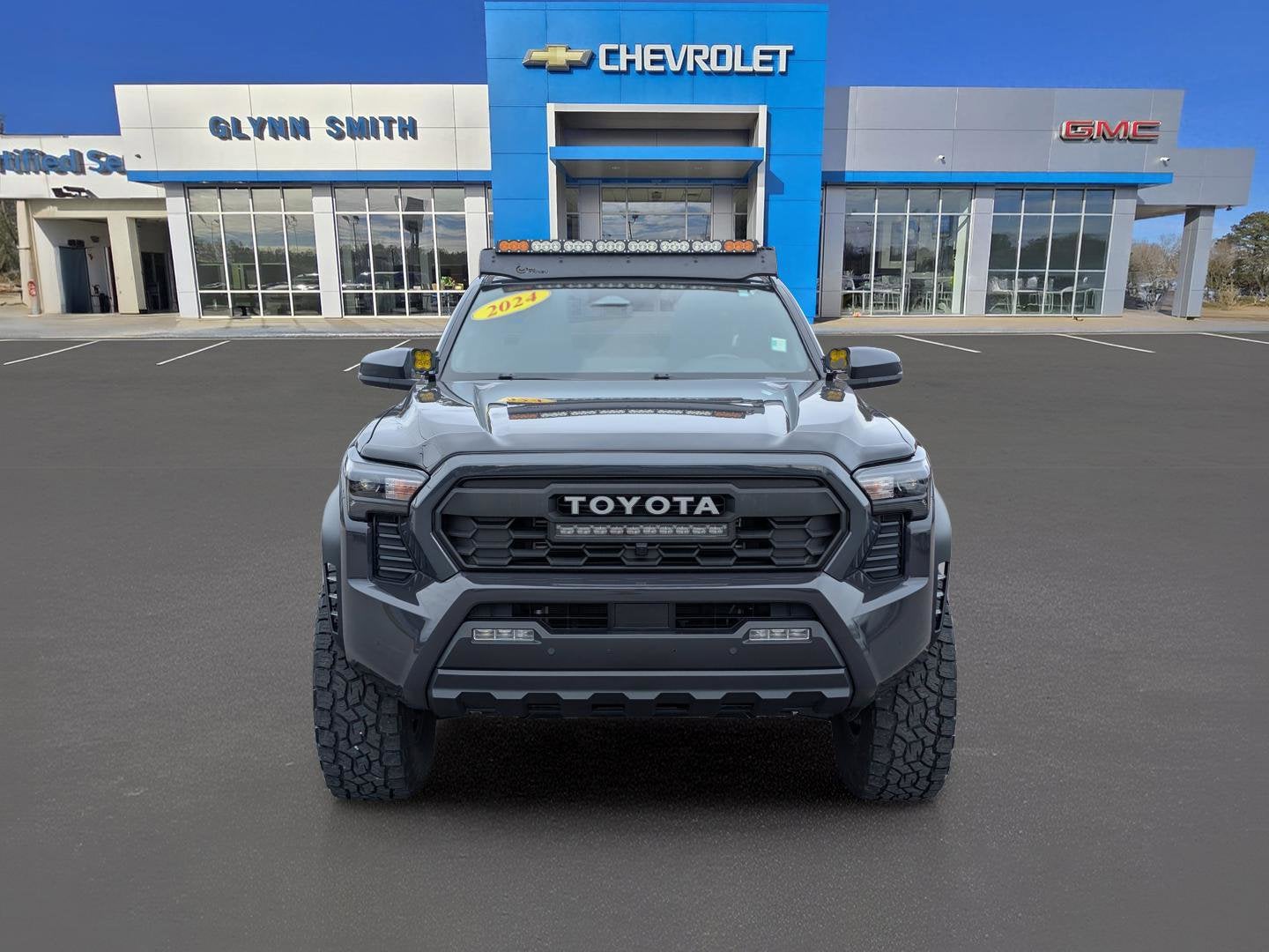 2024 Toyota Tacoma 4WD SR5