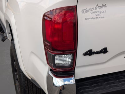 2022 Toyota Tacoma 4WD SR5