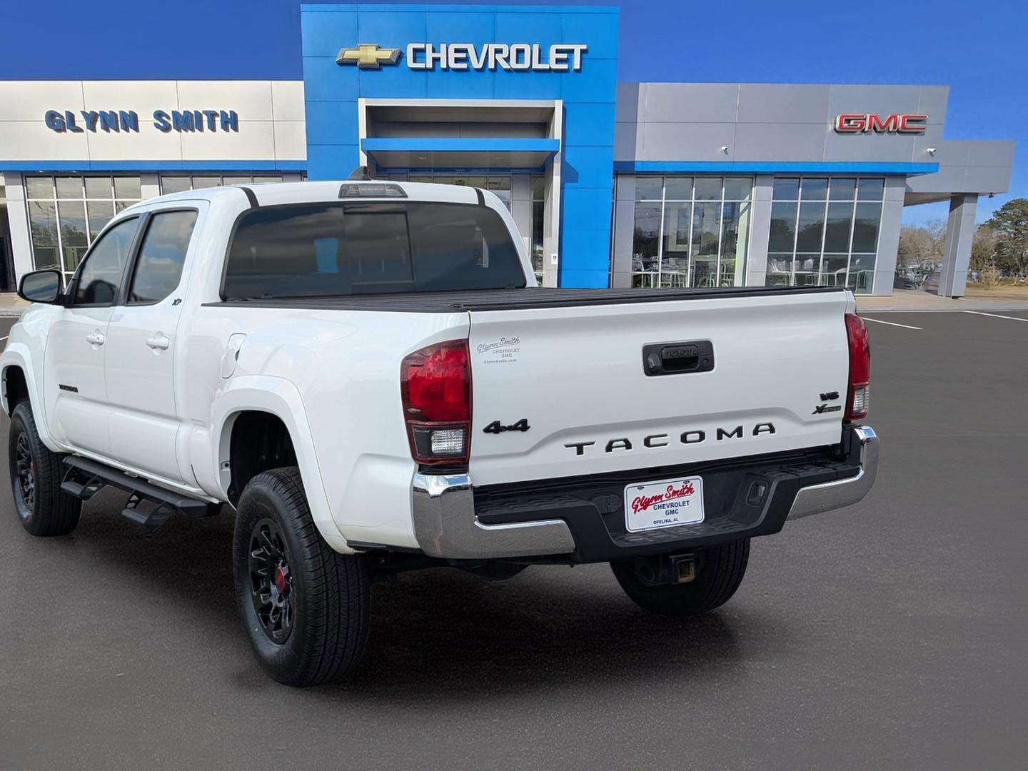 2022 Toyota Tacoma 4WD SR5