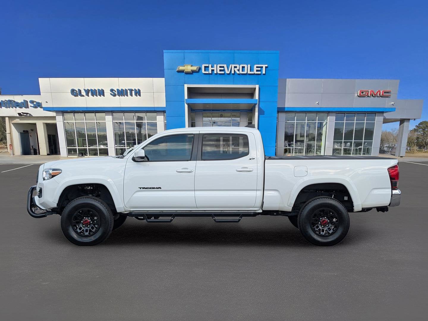 2022 Toyota Tacoma 4WD SR5