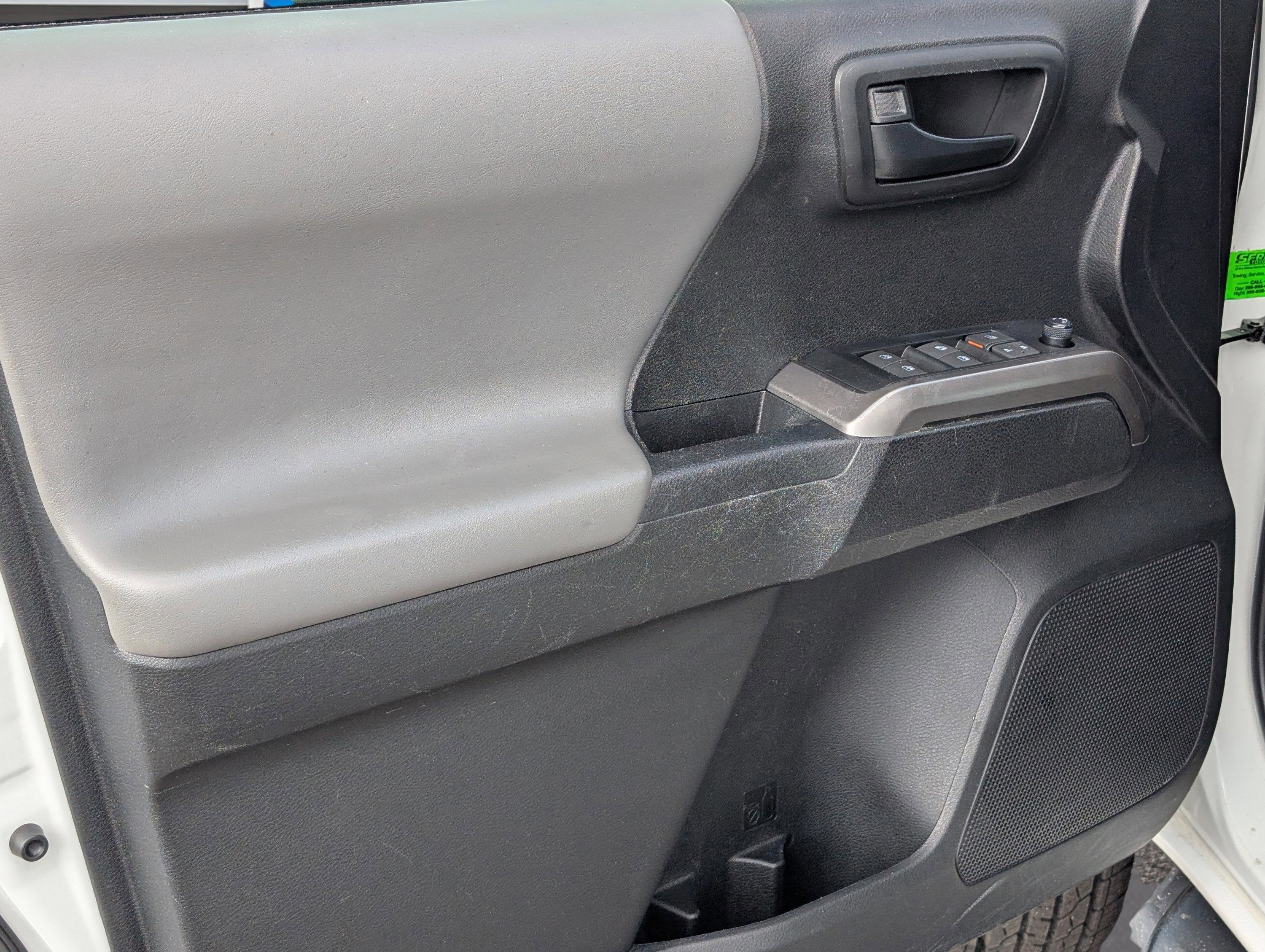 2022 Toyota Tacoma 4WD SR5