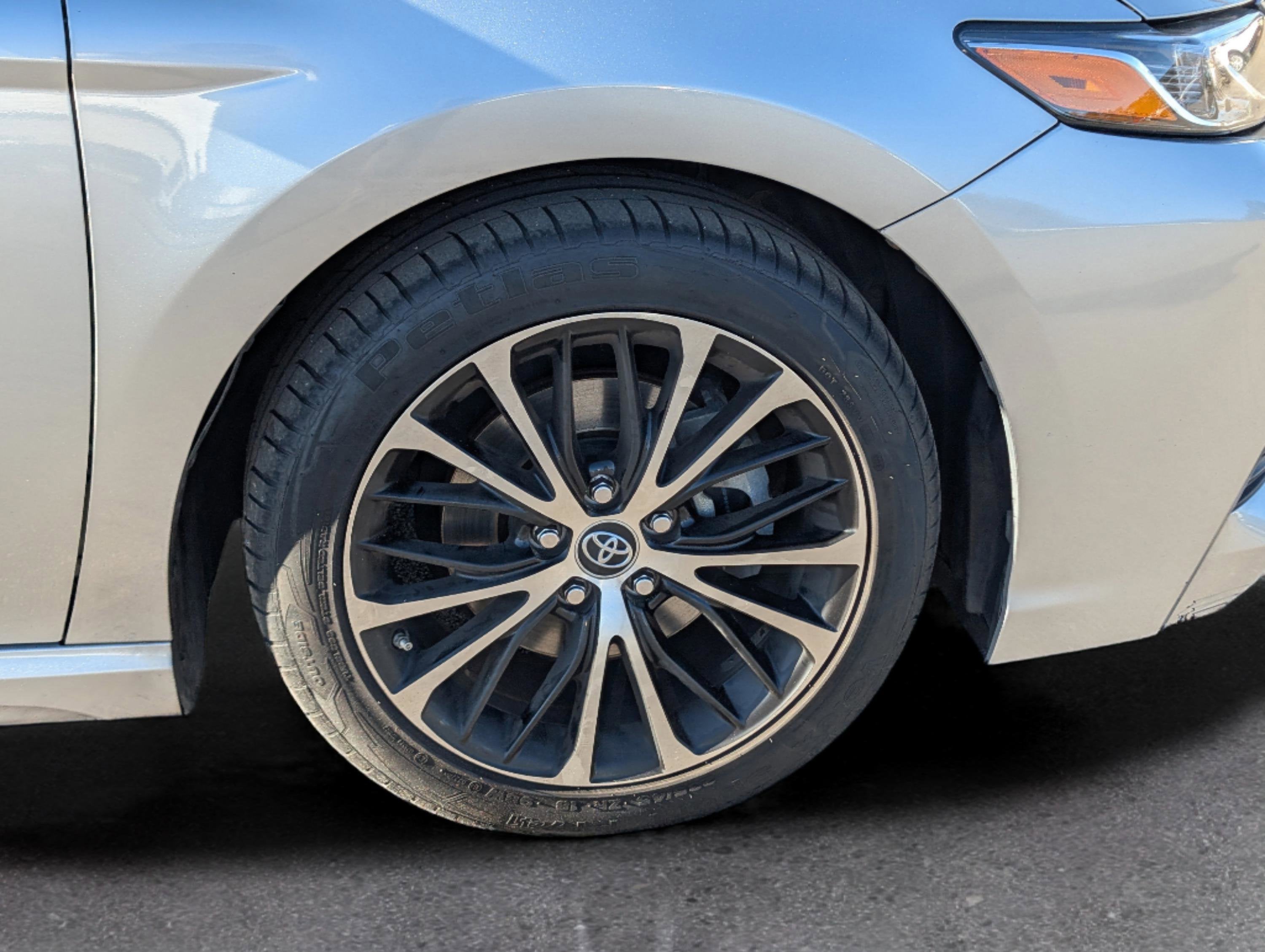 2019 Toyota Camry LE