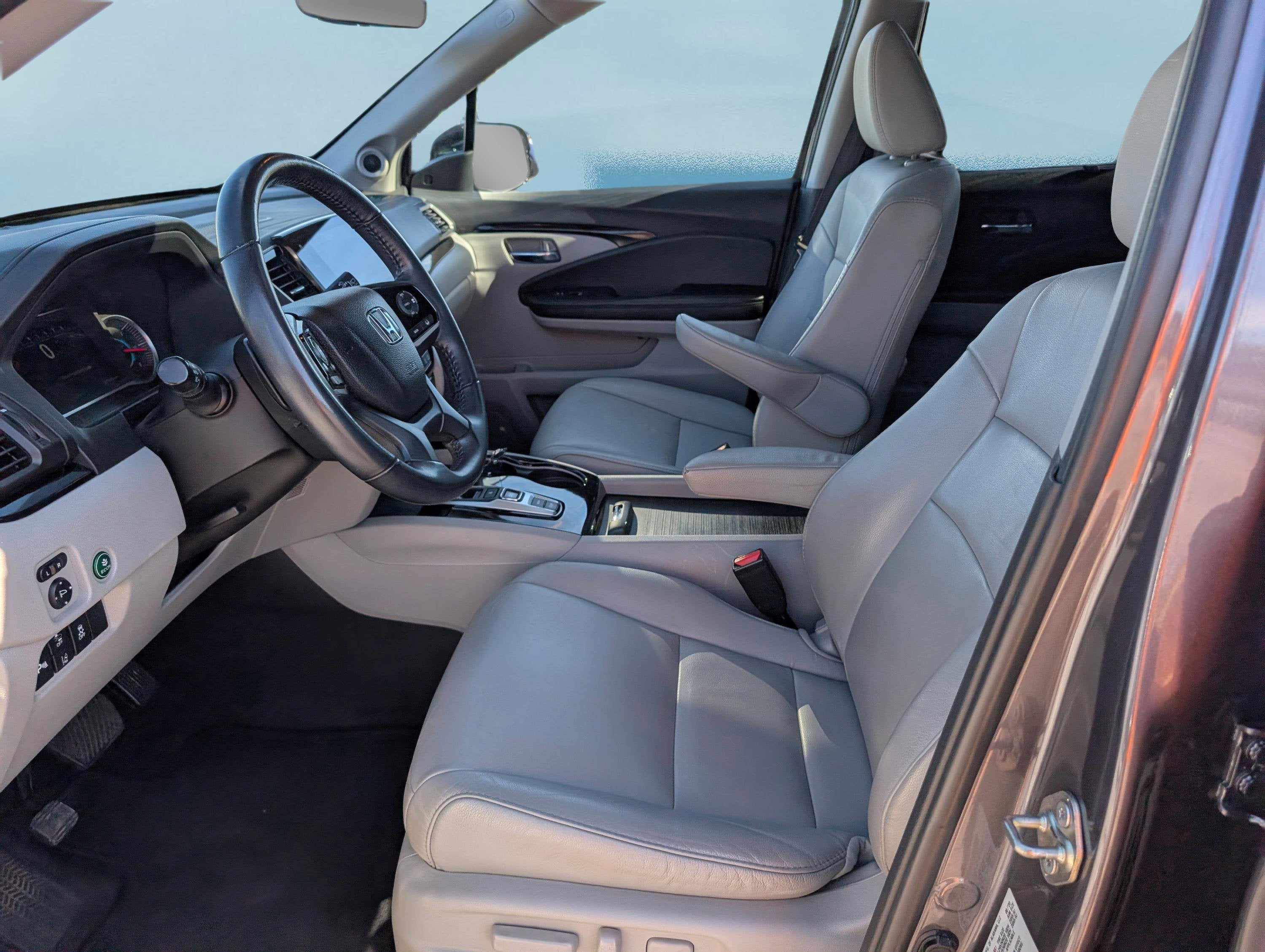 2021 Honda Pilot Touring 8-Passenger