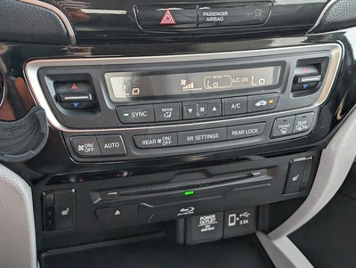 2021 Honda Pilot Touring 8-Passenger