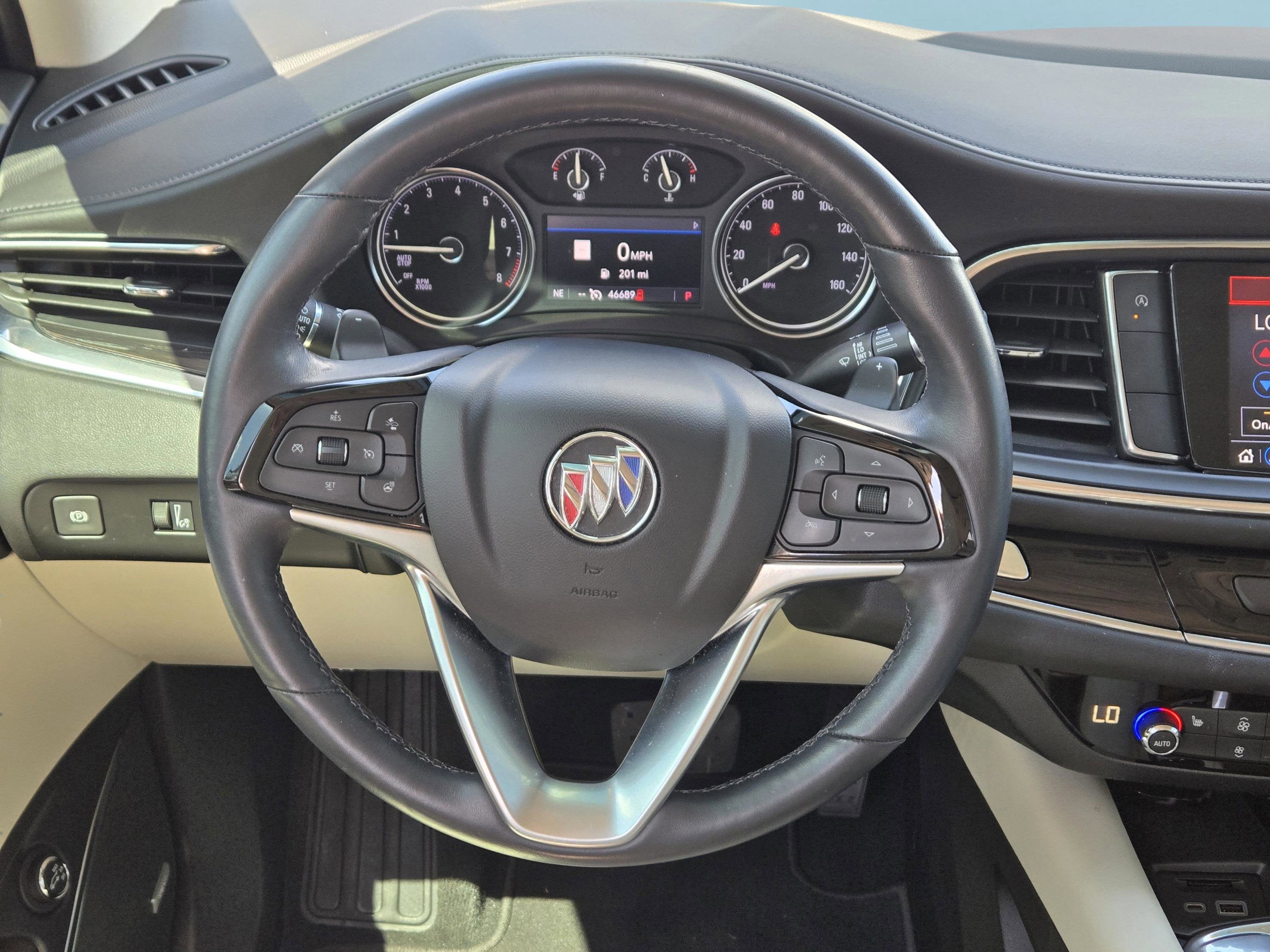 2023 Buick Enclave Essence