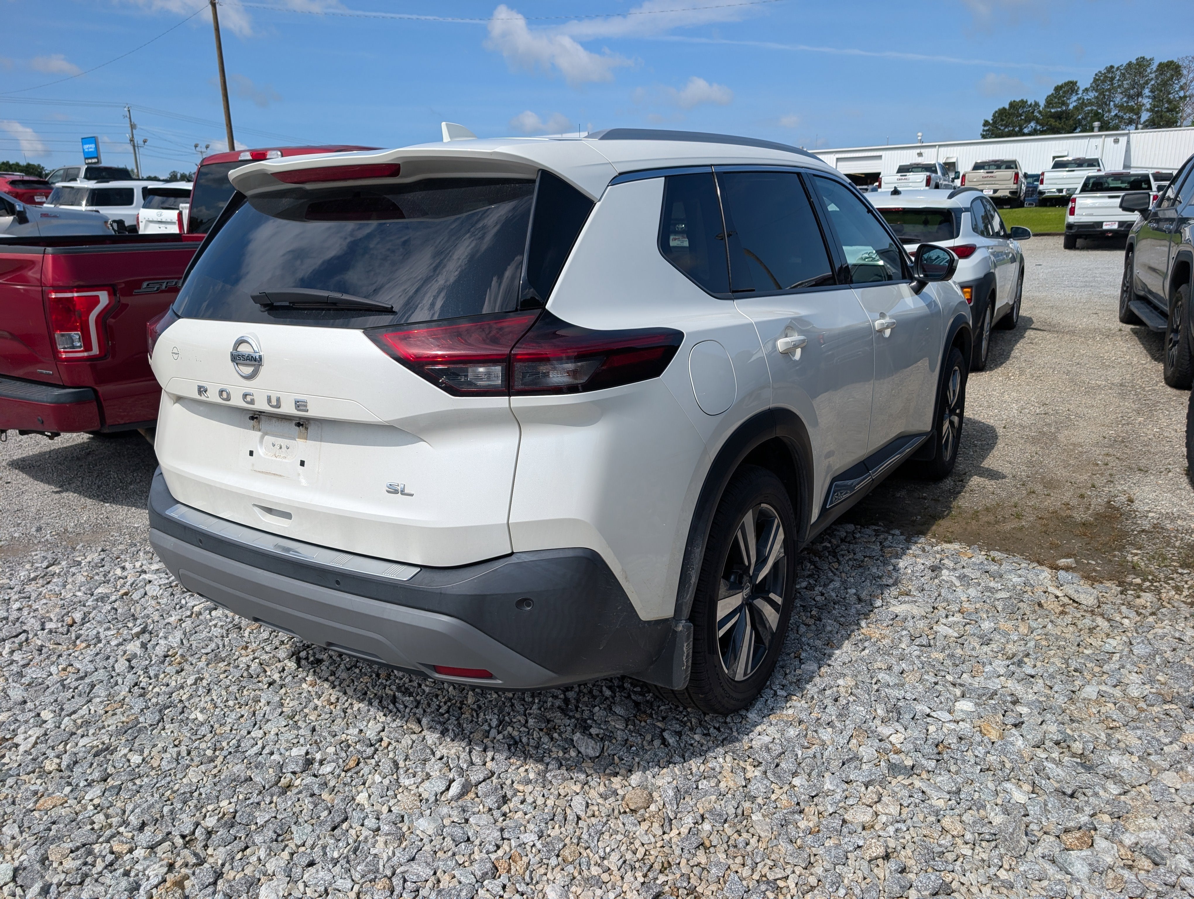 2021 Nissan Rogue SL