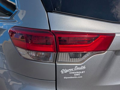 2018 Toyota Highlander SE