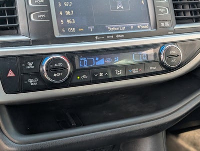 2018 Toyota Highlander SE