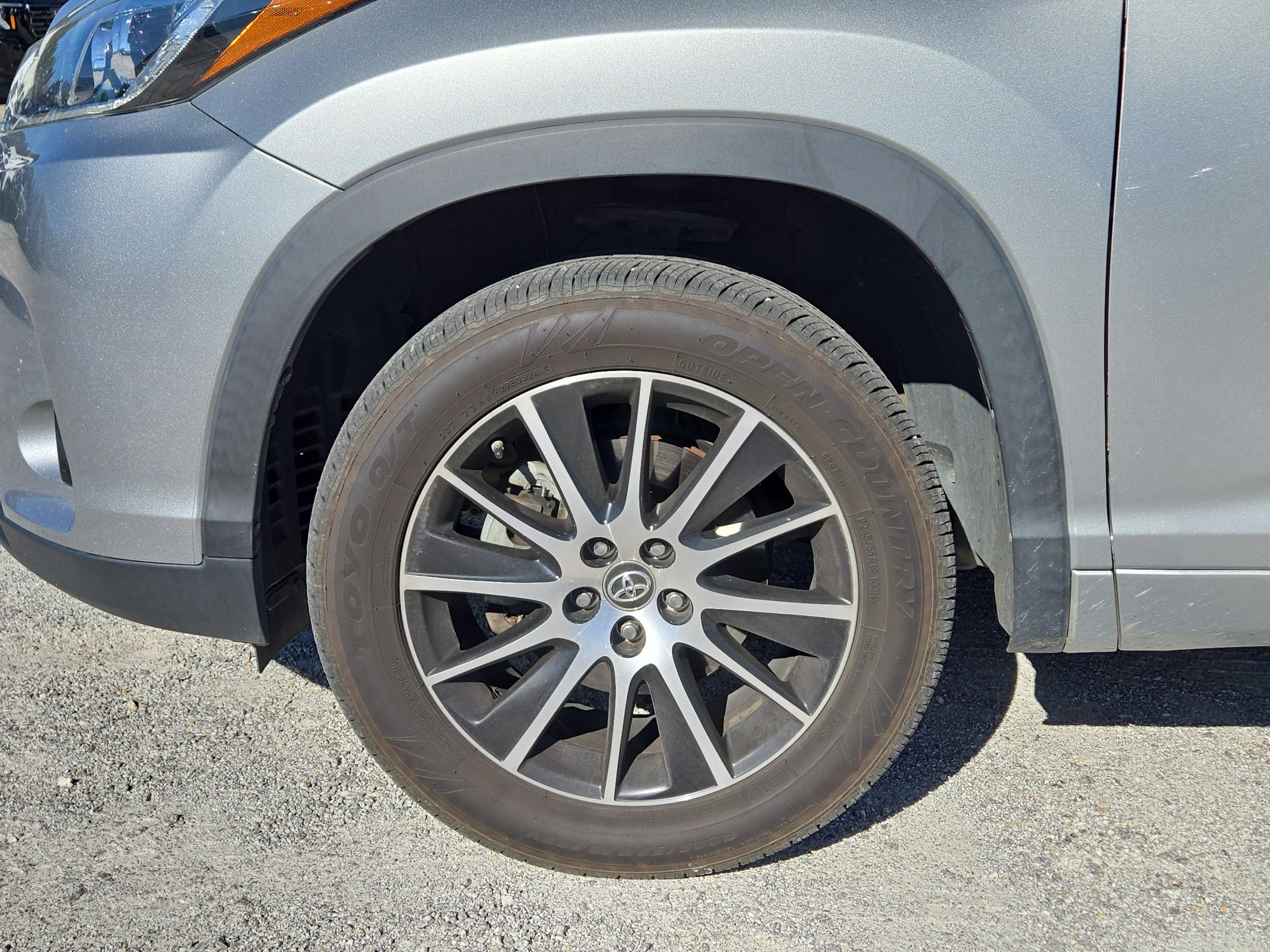 2018 Toyota Highlander SE