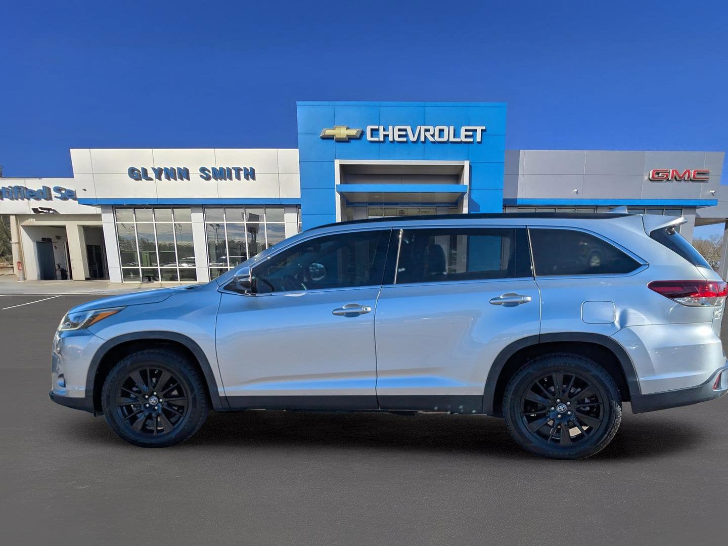 2019 Toyota Highlander SE