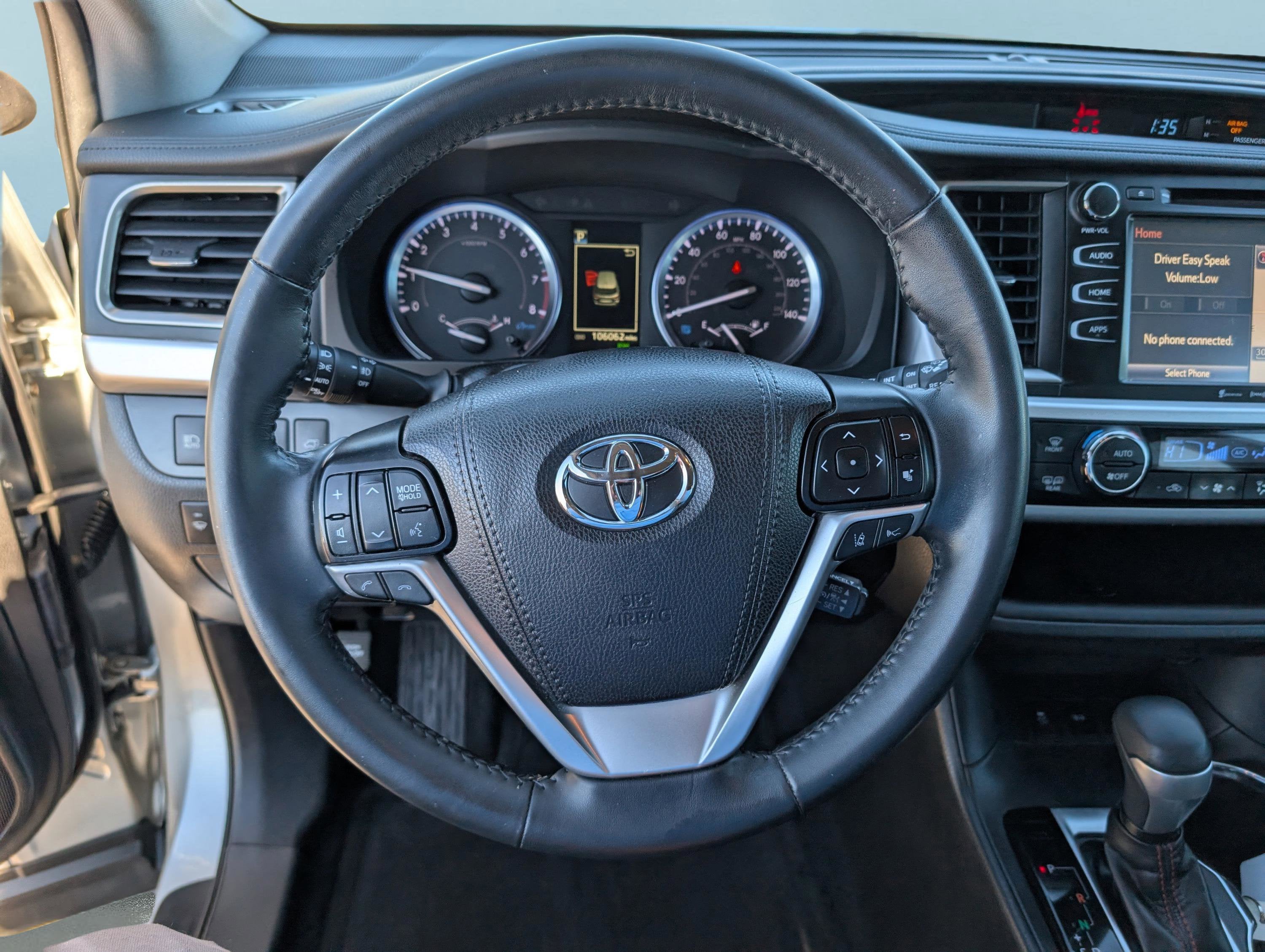 2019 Toyota Highlander SE