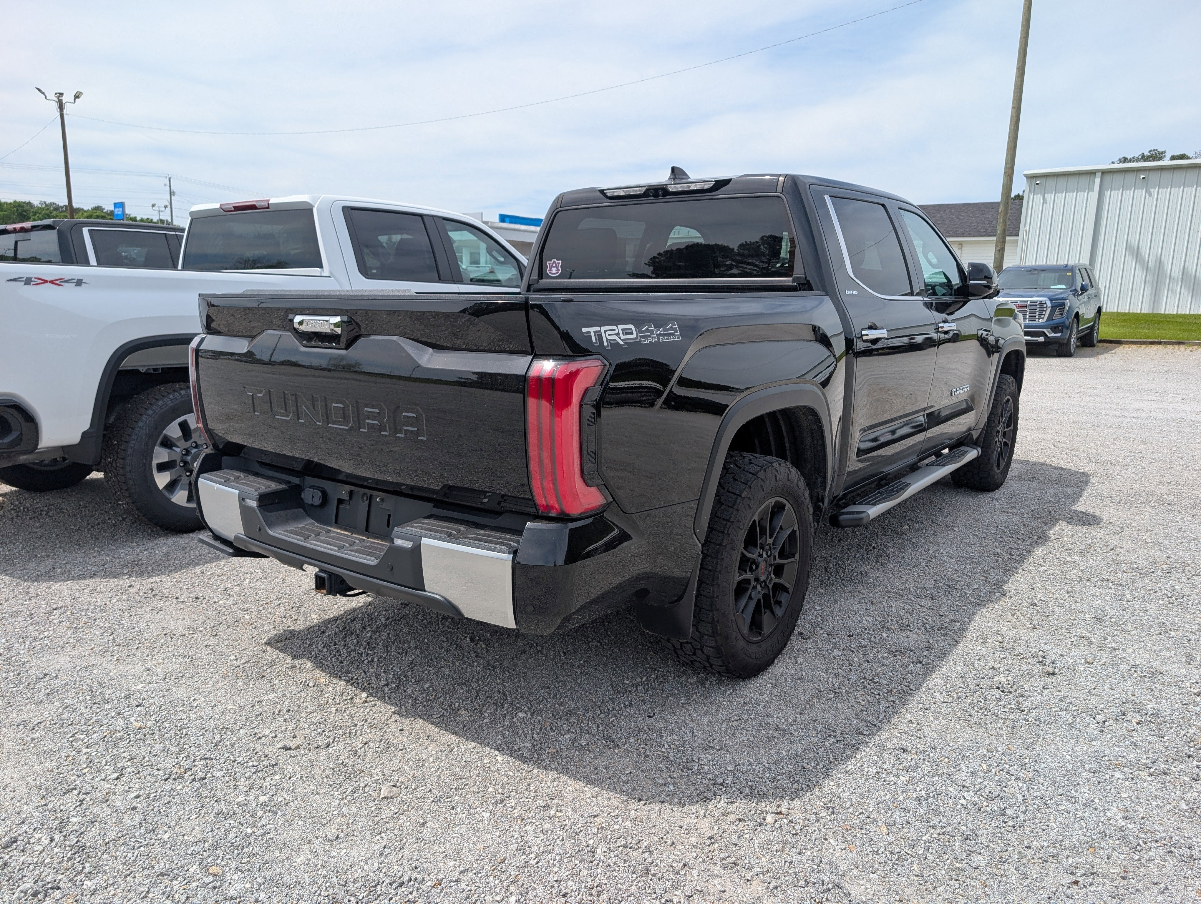 2022 Toyota Tundra 4WD Limited