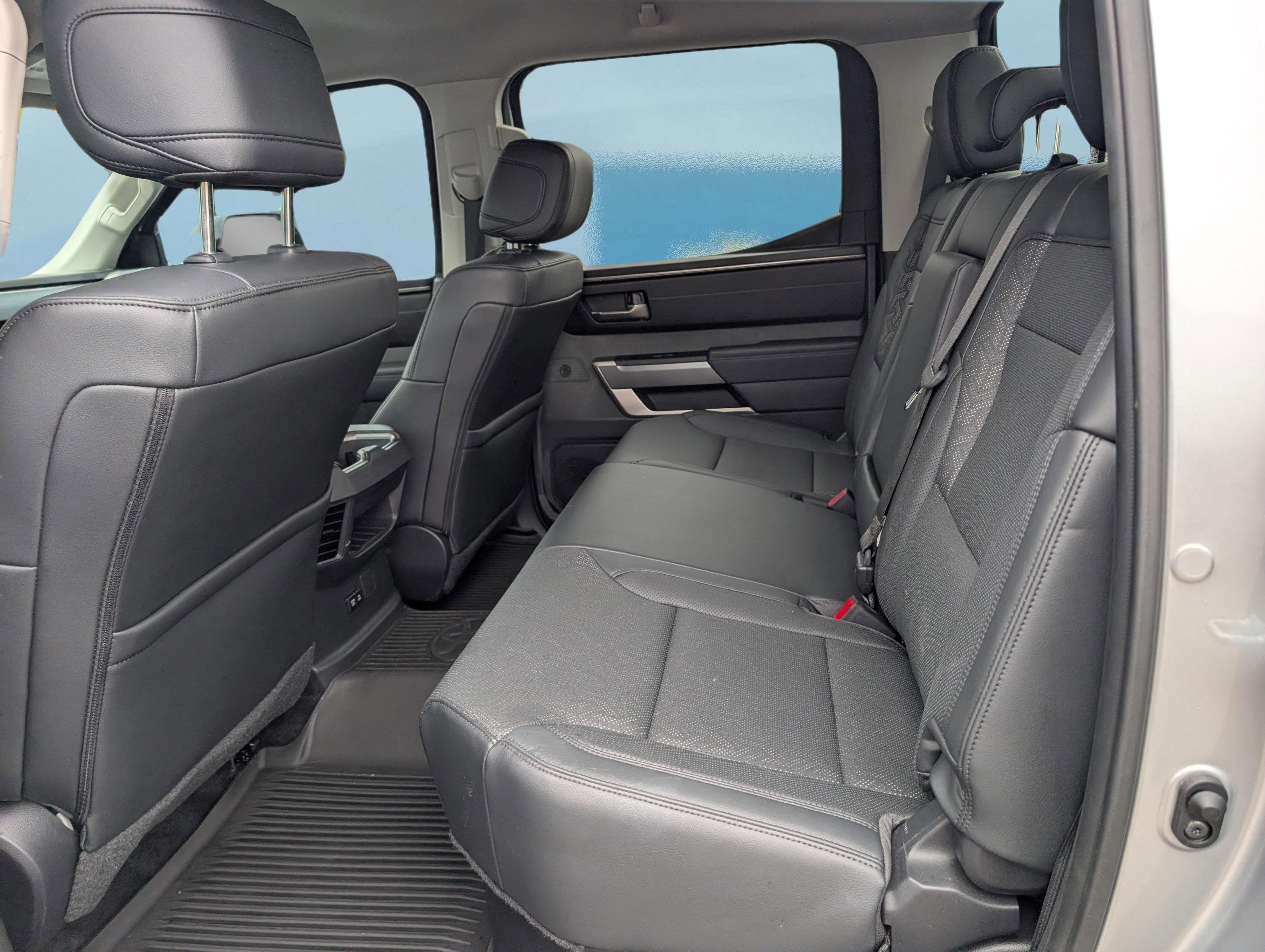 2024 Toyota Tundra 4WD SR5