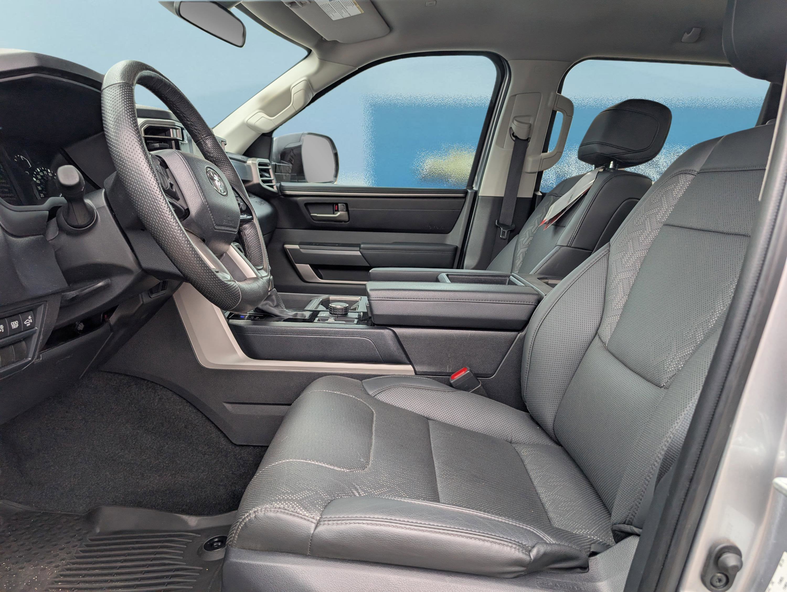 2024 Toyota Tundra 4WD SR5