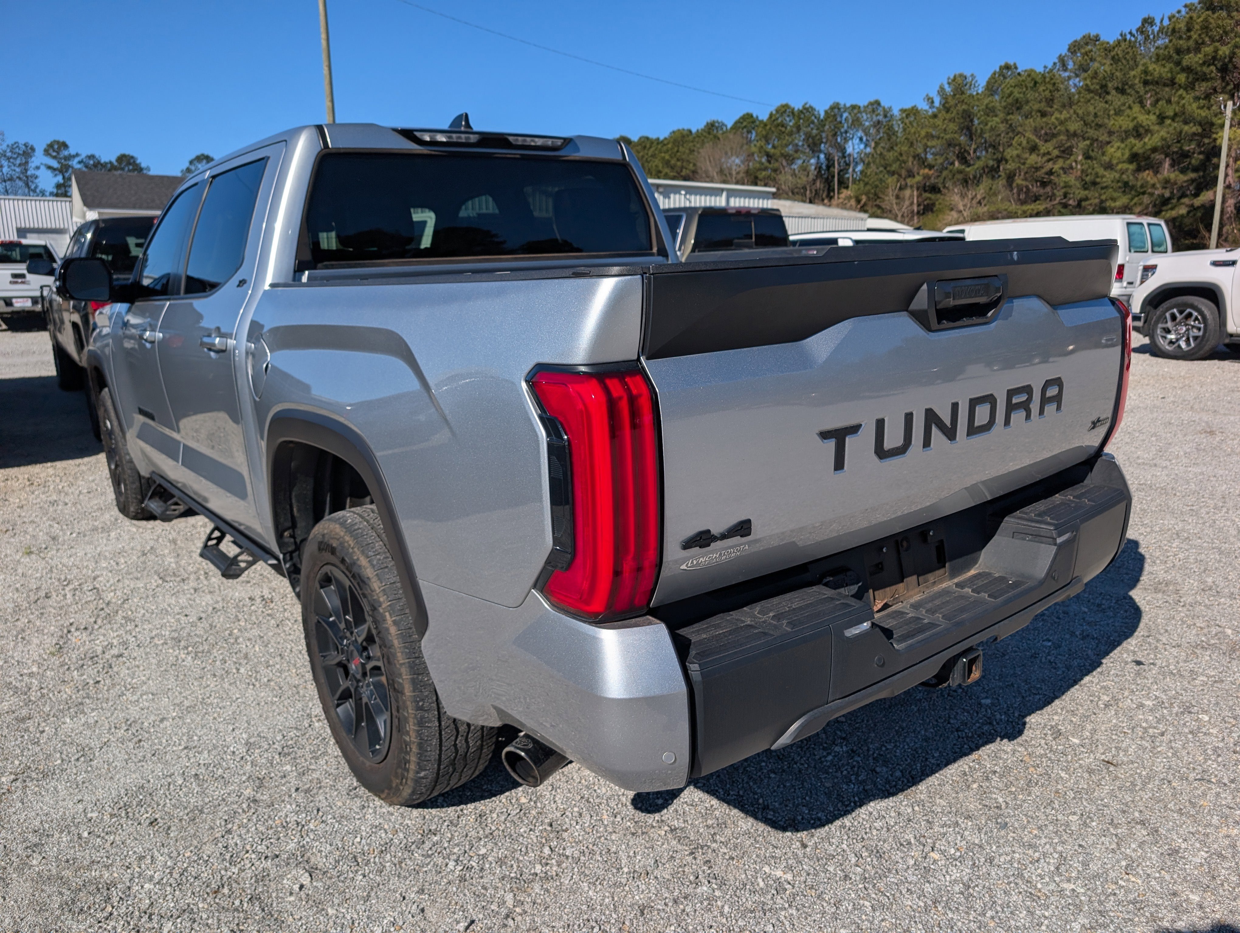 2024 Toyota Tundra 4WD SR5