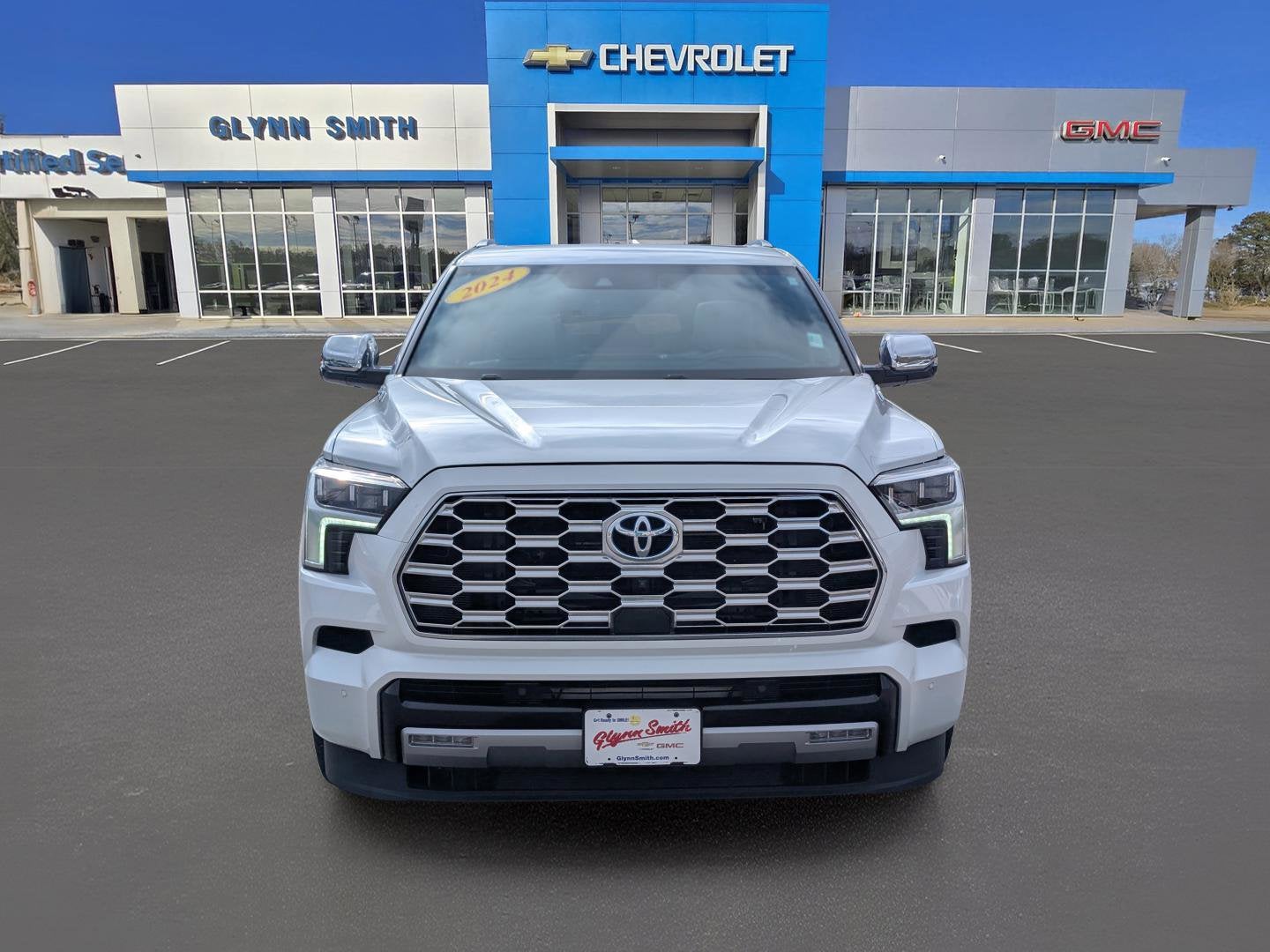 2024 Toyota Sequoia SR5