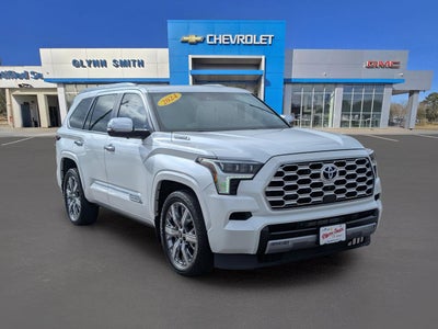 2024 Toyota Sequoia SR5