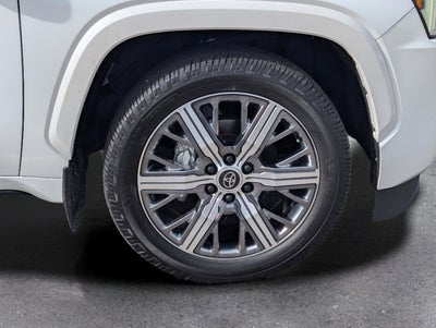 2024 Toyota Sequoia SR5