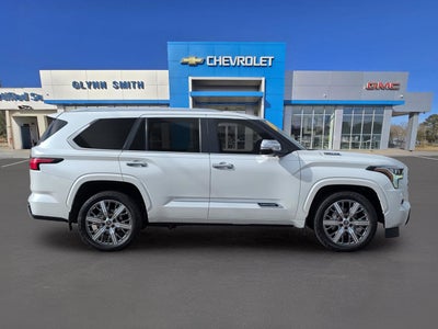 2024 Toyota Sequoia SR5