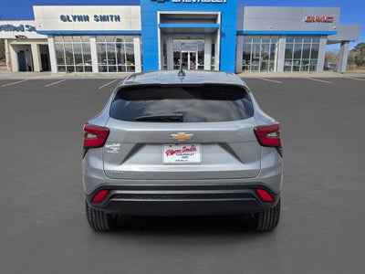 2025 Chevrolet Trax LS