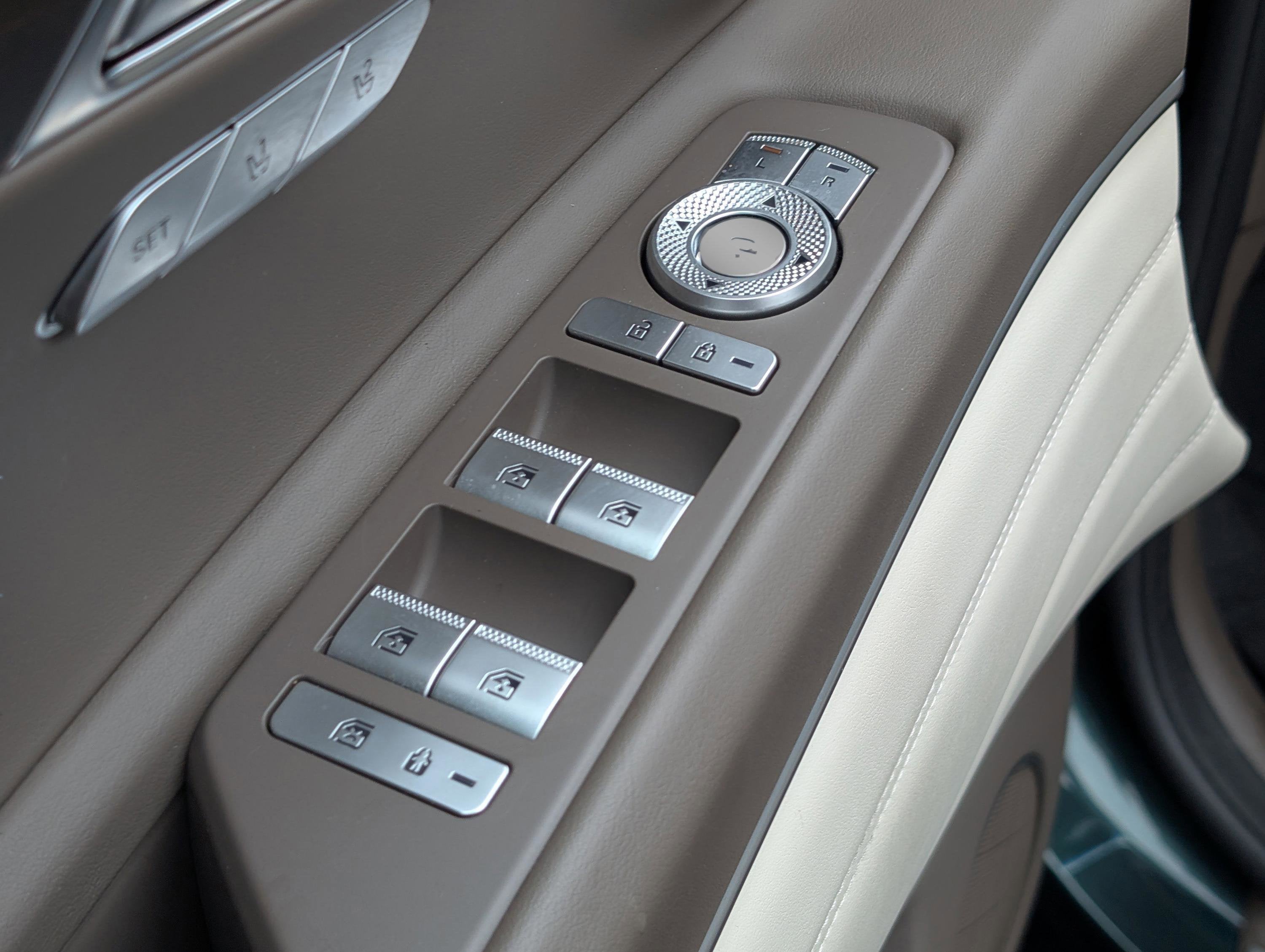 2023 Genesis GV80 4DR AWD 2.5