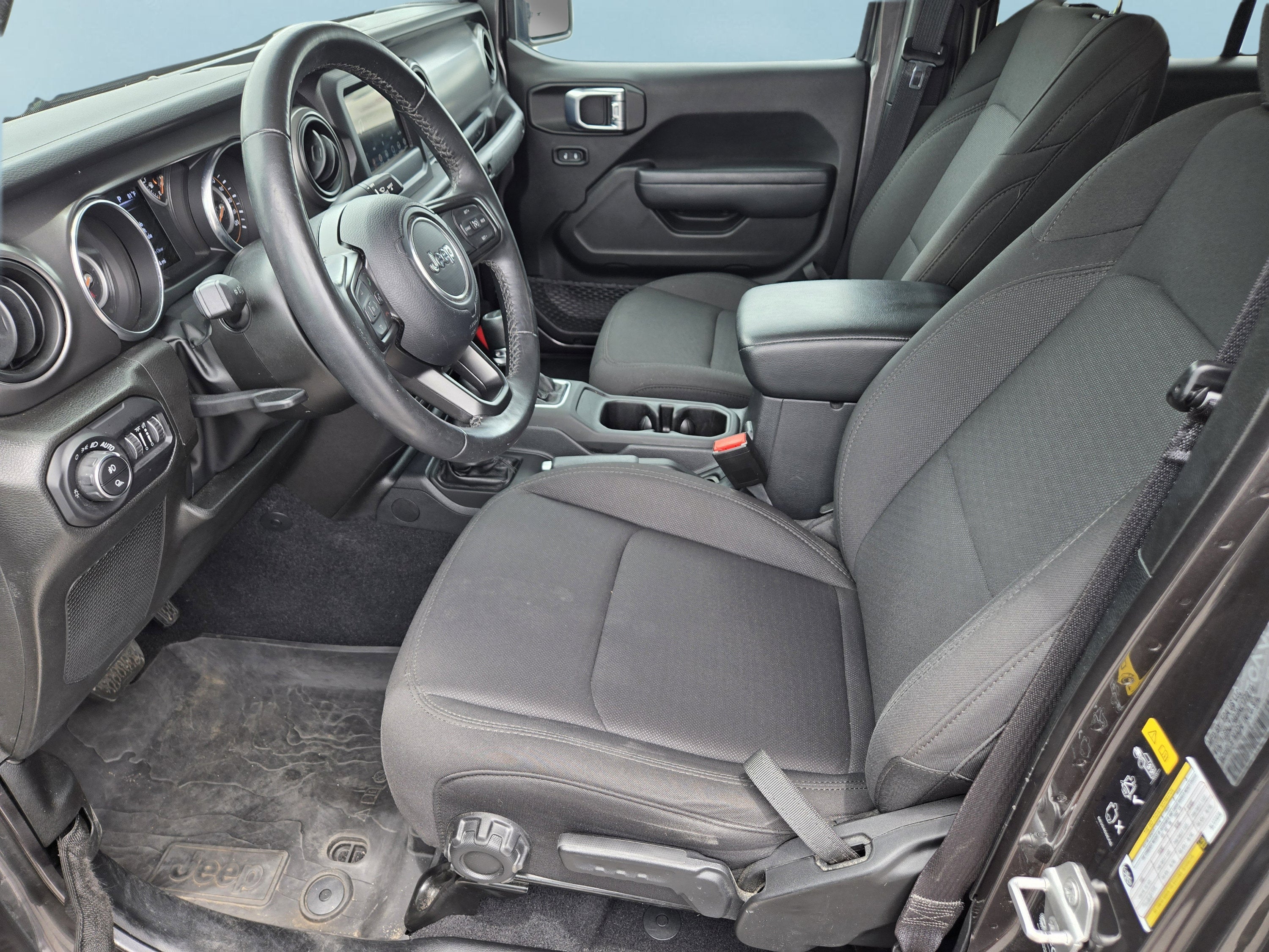2022 Jeep Gladiator Sport S