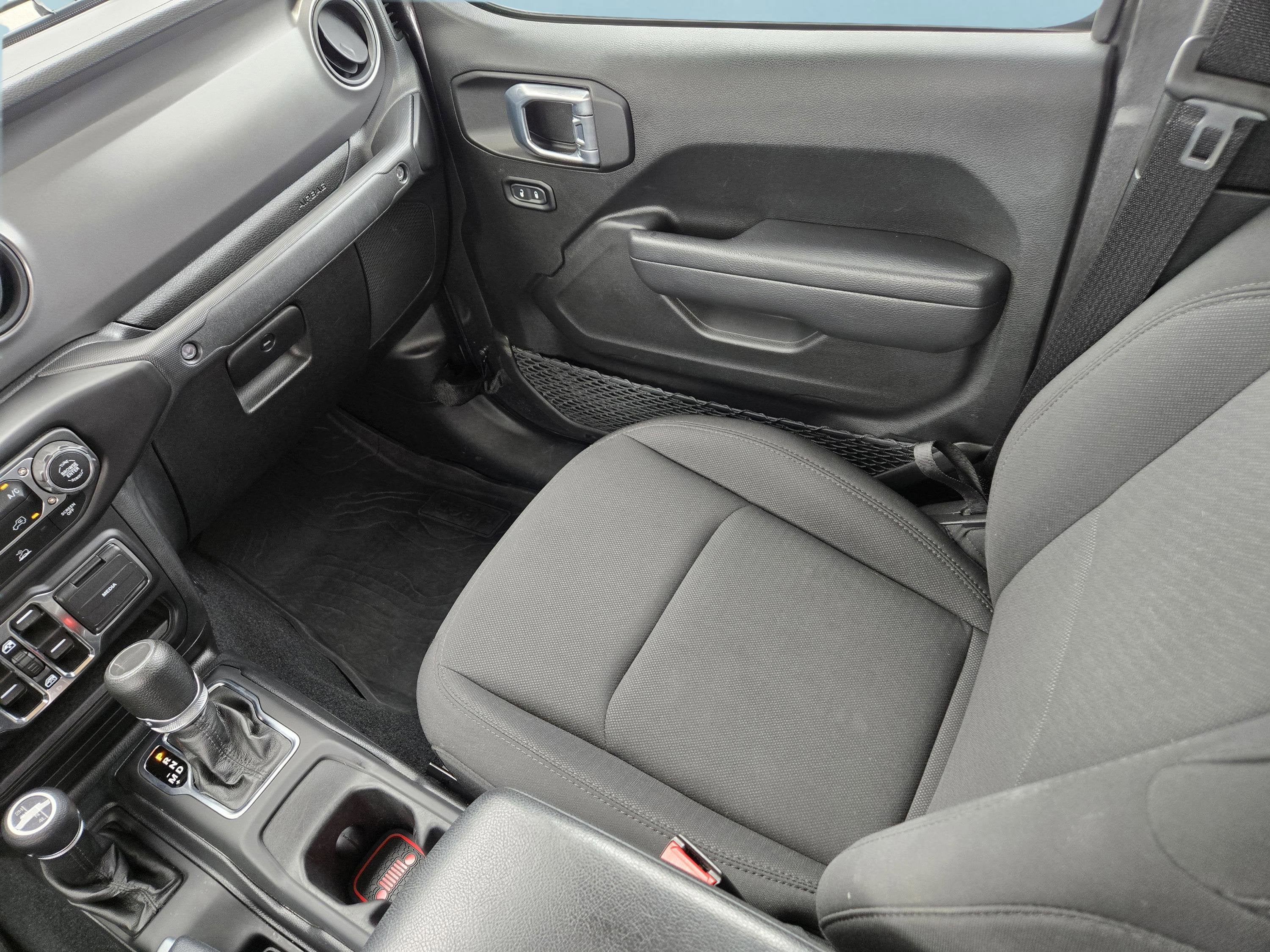 2022 Jeep Gladiator Sport S