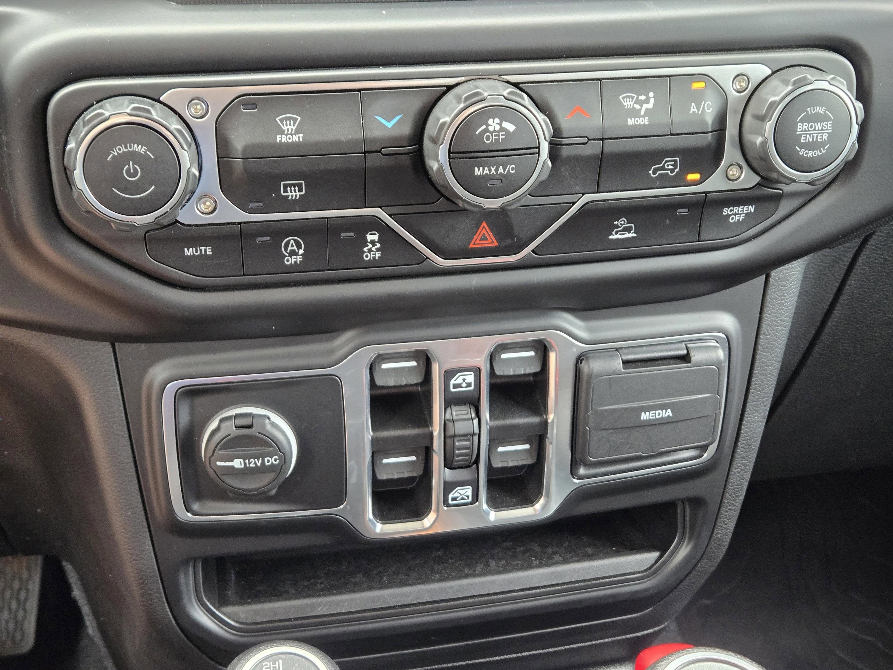 2022 Jeep Gladiator Sport S