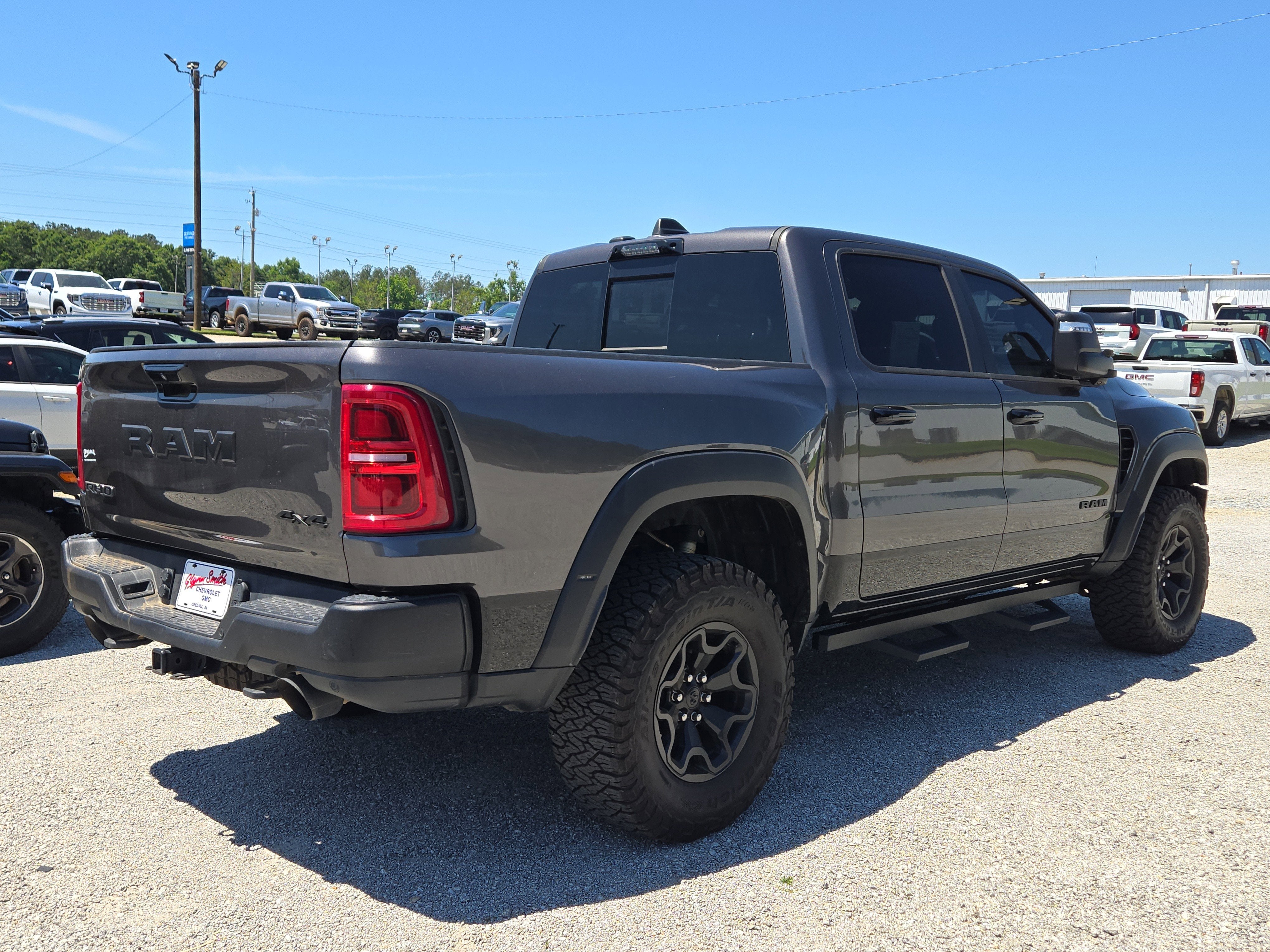 2025 RAM 1500 RHO
