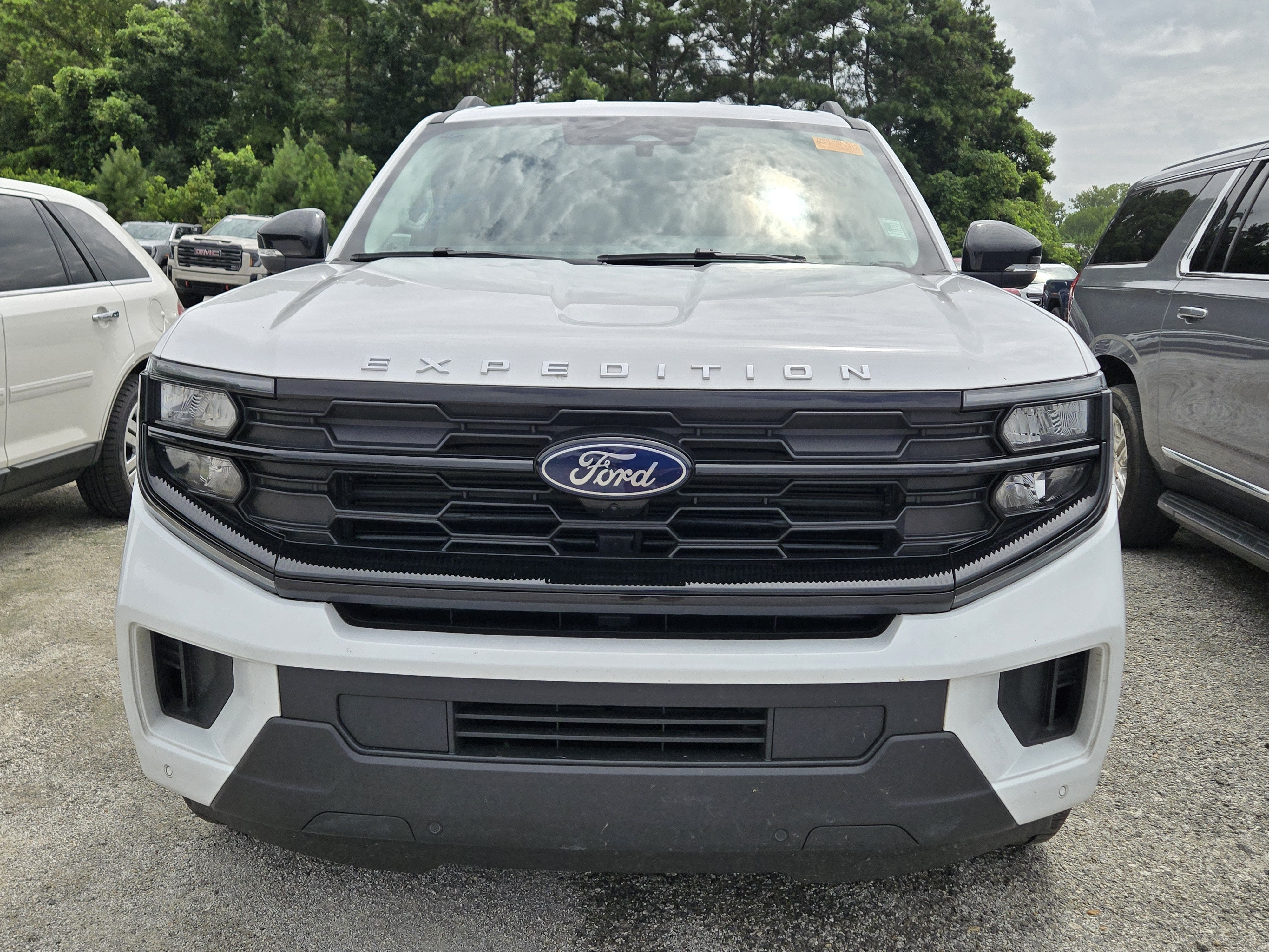 2026 Ford Expedition Active