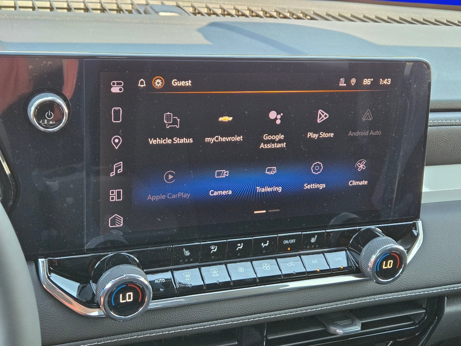 2026 Chevrolet Colorado LT - Photo 24