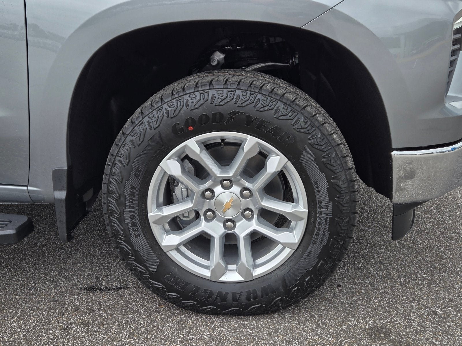 2026 Chevrolet Silverado 1500 LT - Photo 4