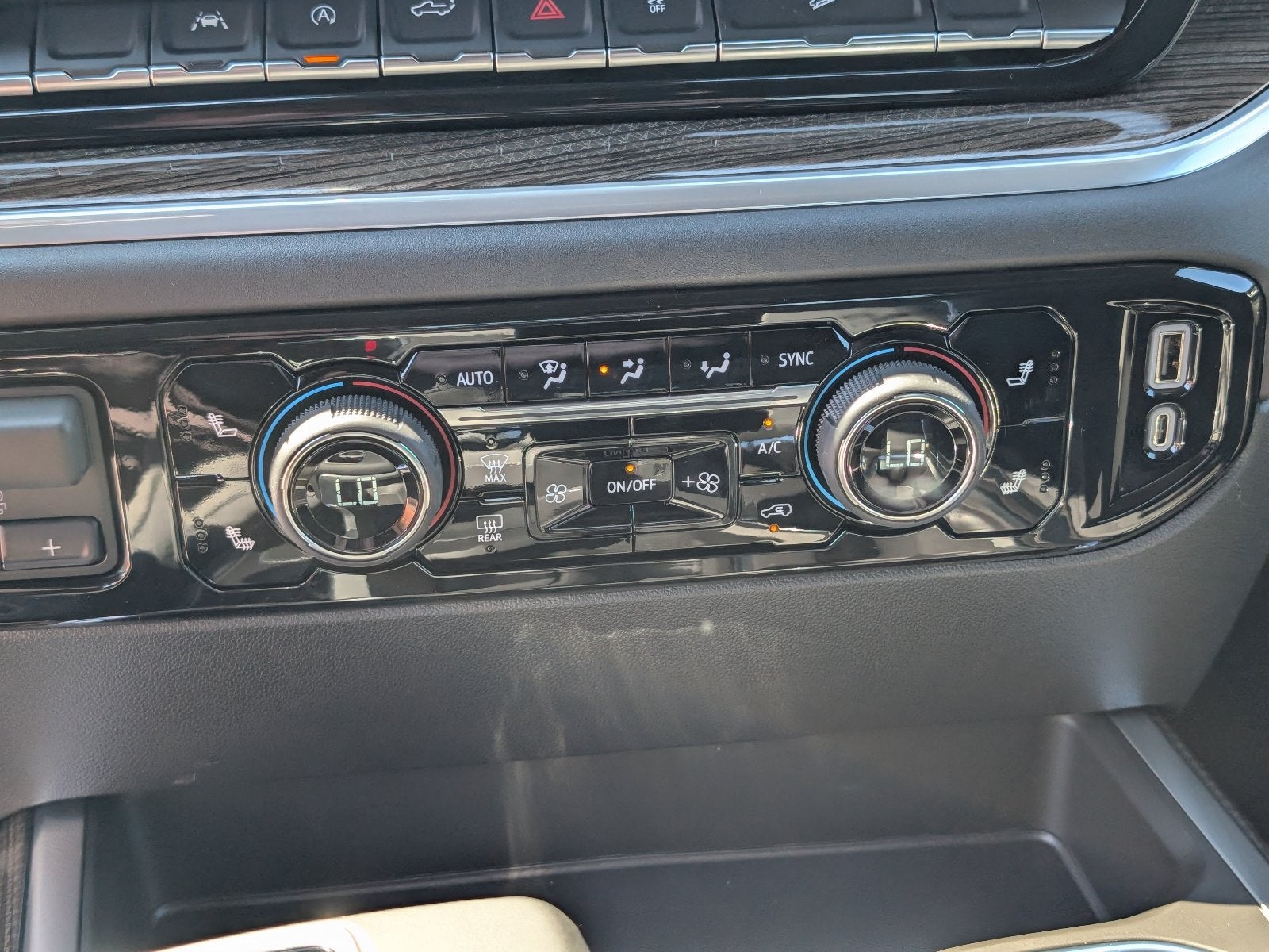 2026 Chevrolet Silverado 1500 LT - Photo 16