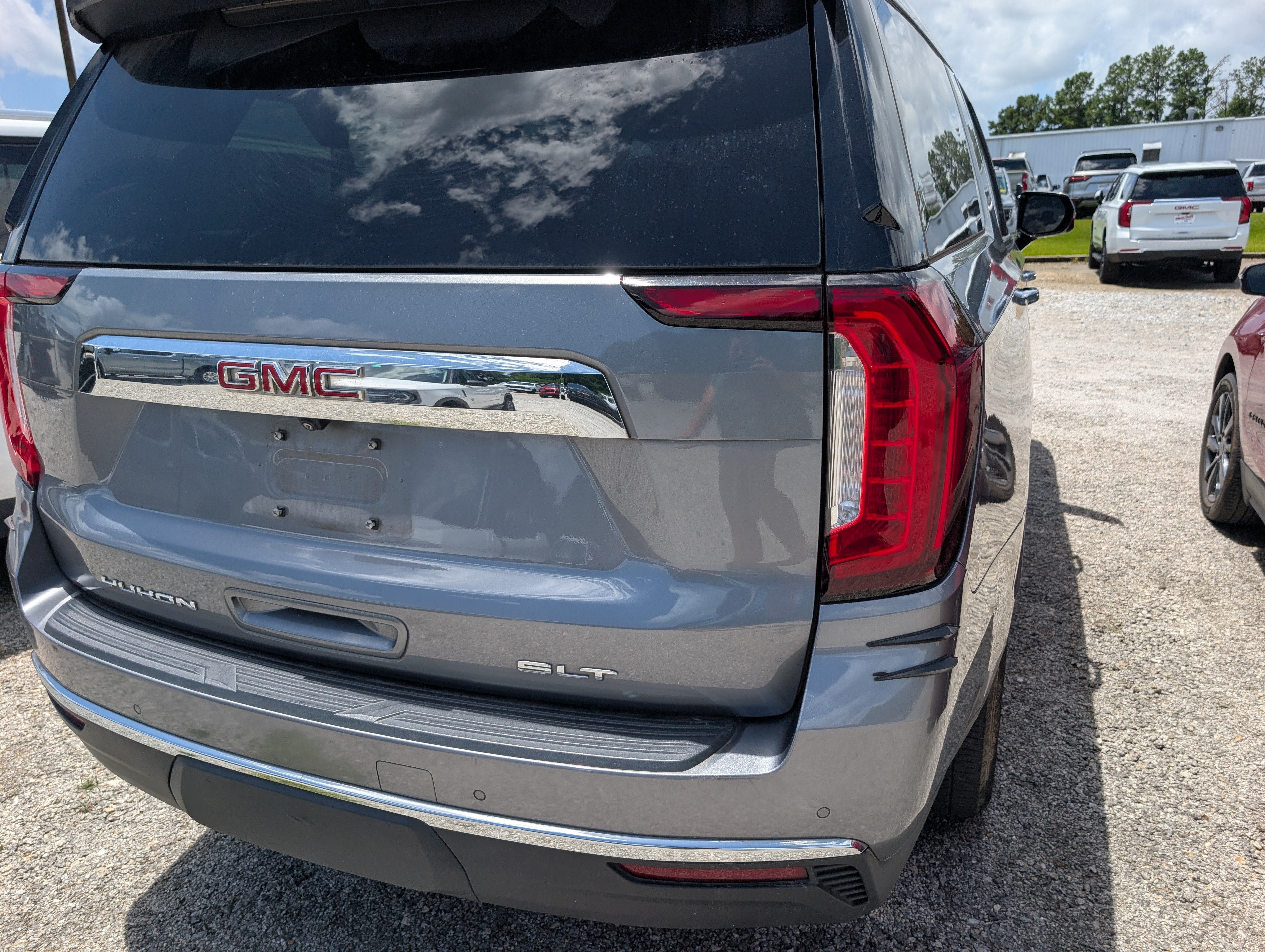 2022 GMC Yukon XL SLT