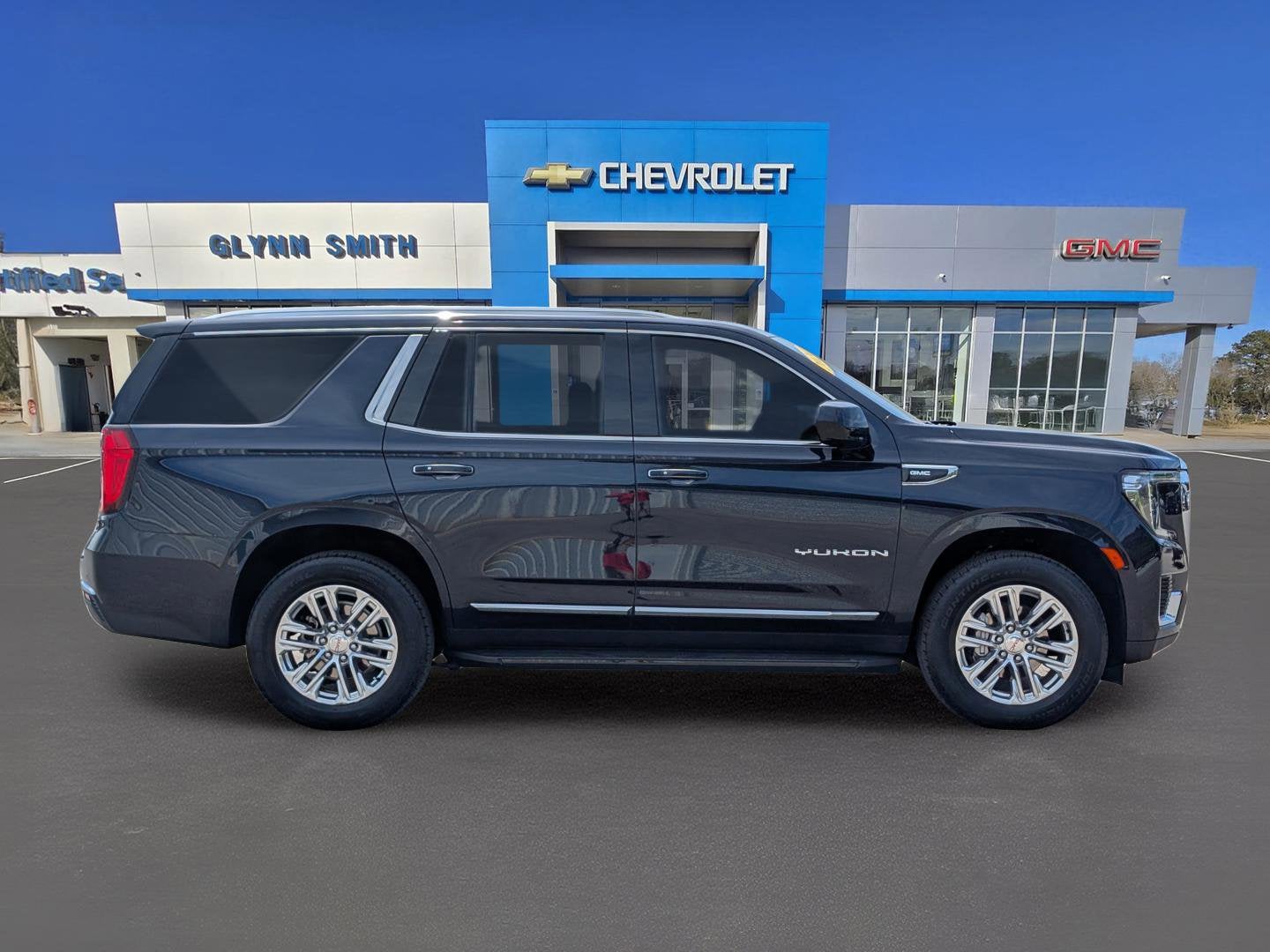 2024 GMC Yukon SLT