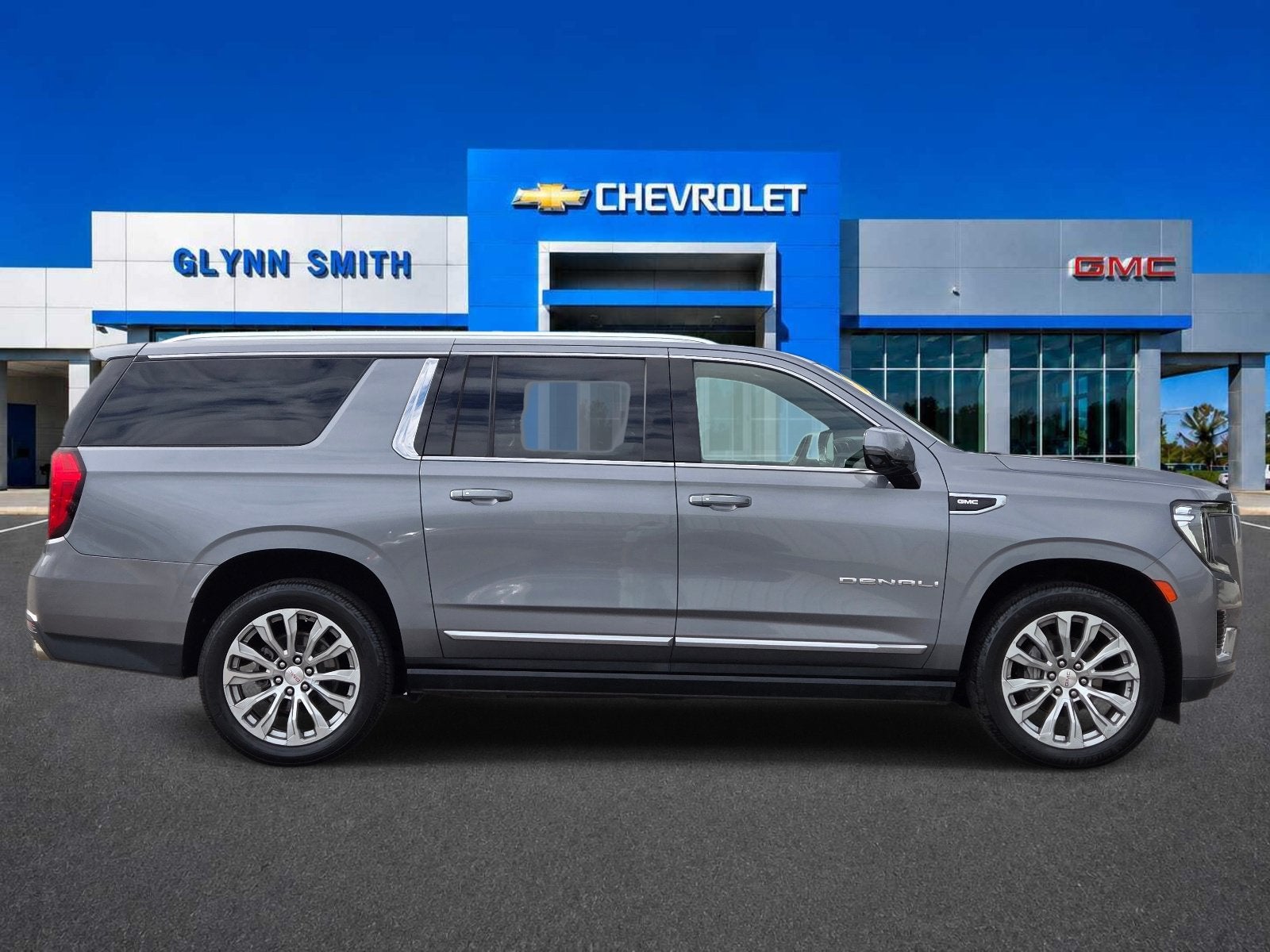 2022 GMC Yukon XL Denali