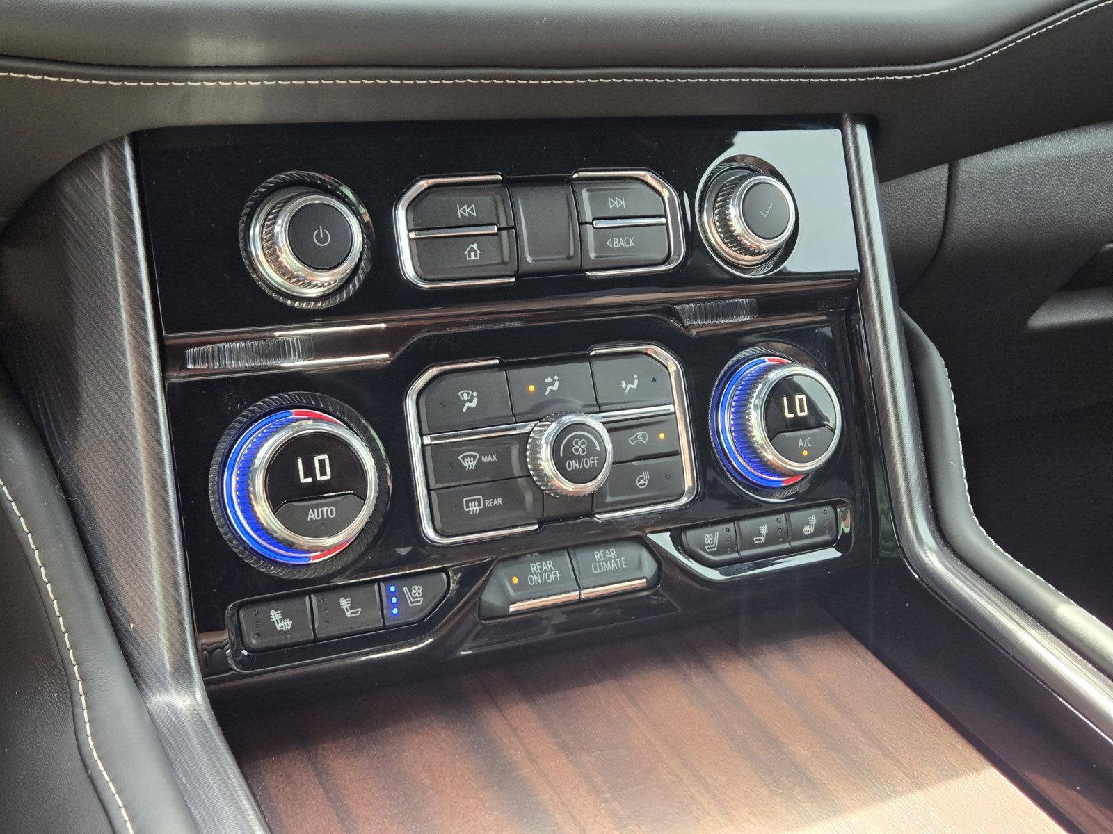 2024 GMC Yukon XL Denali Ultimate