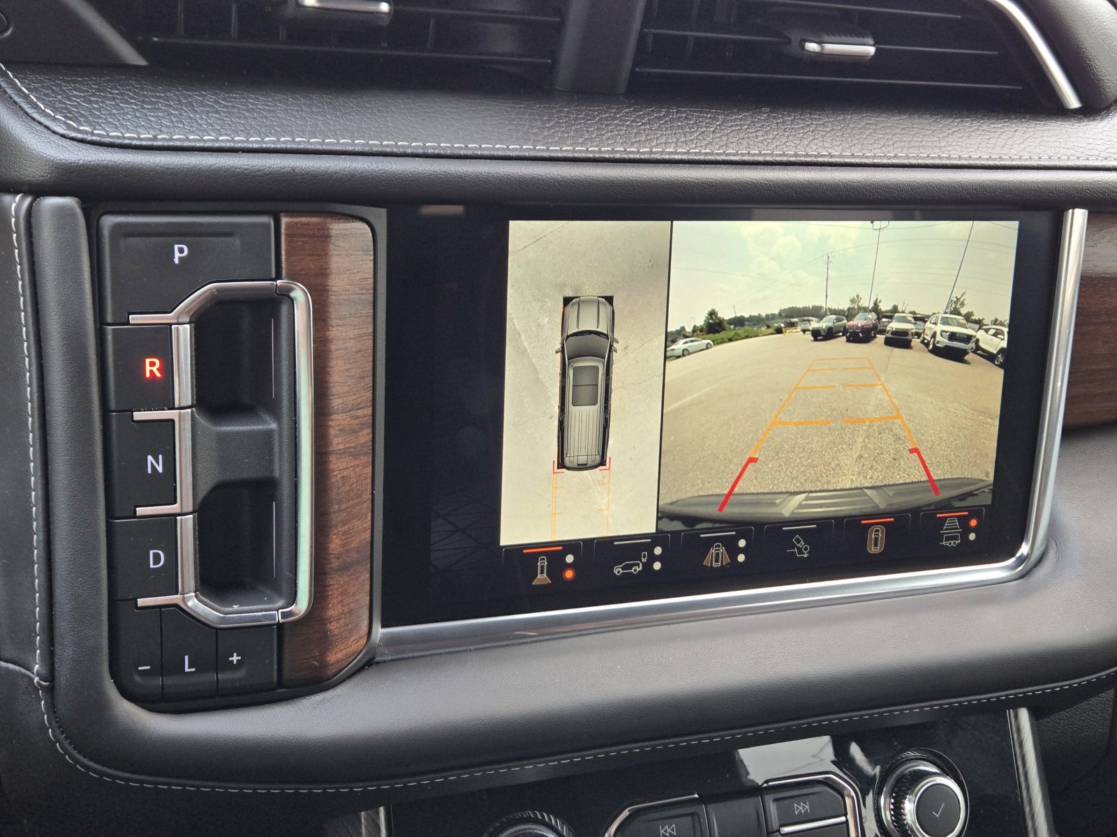 2023 GMC Yukon XL Denali Ultimate