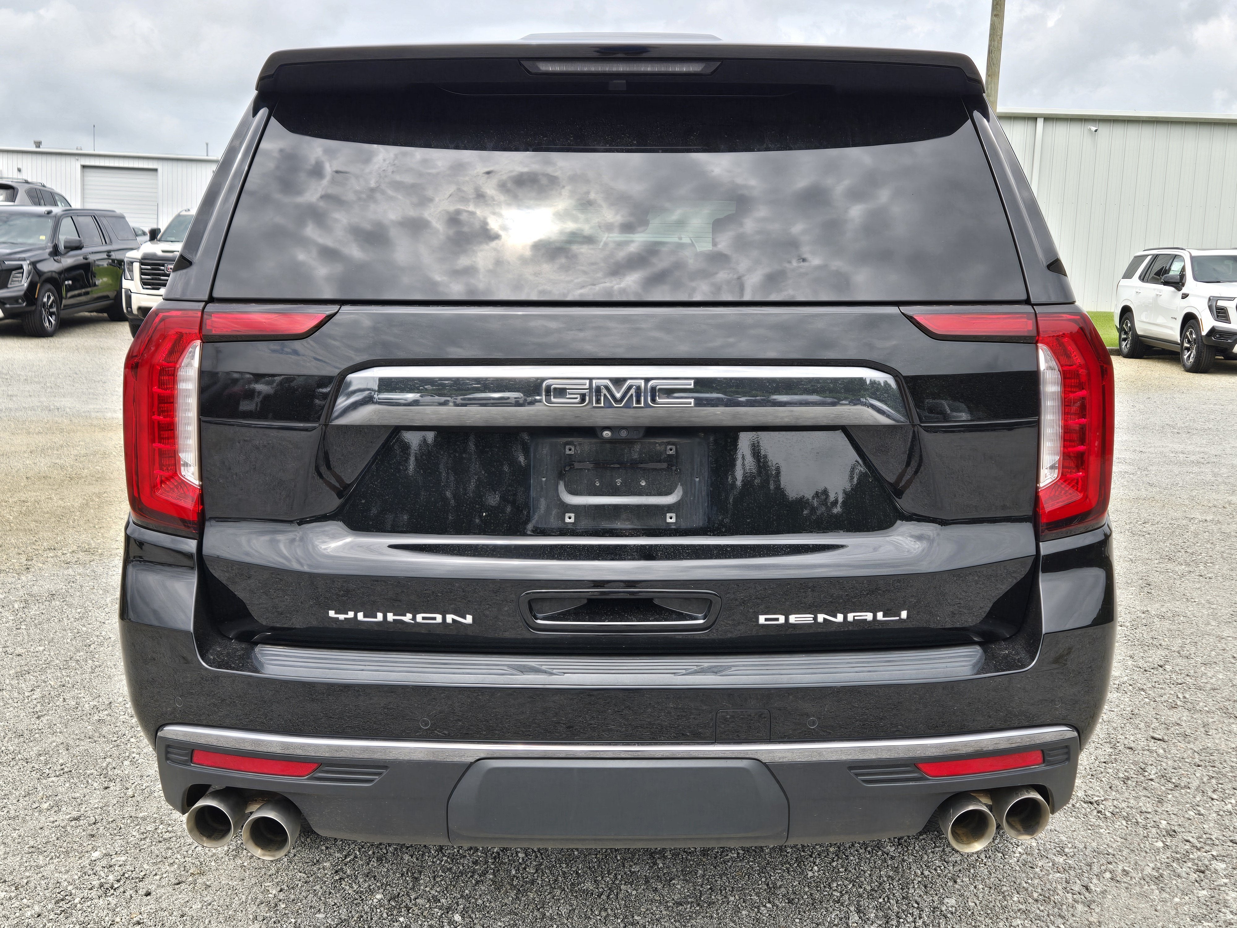 2023 GMC Yukon XL Denali Ultimate