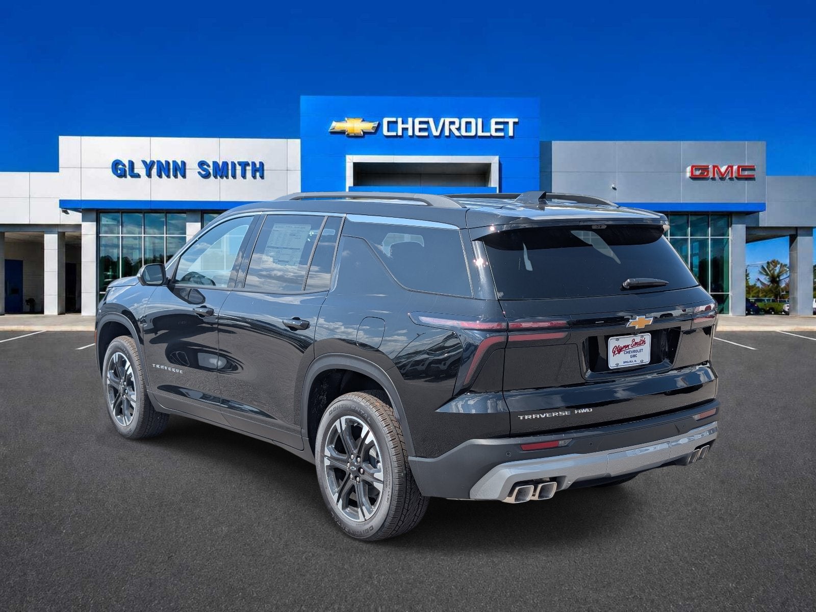 2027 Chevrolet Traverse LT