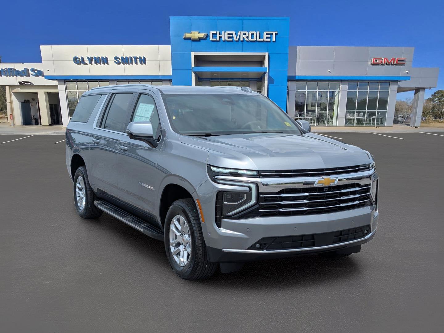 2026 Chevrolet Suburban LT