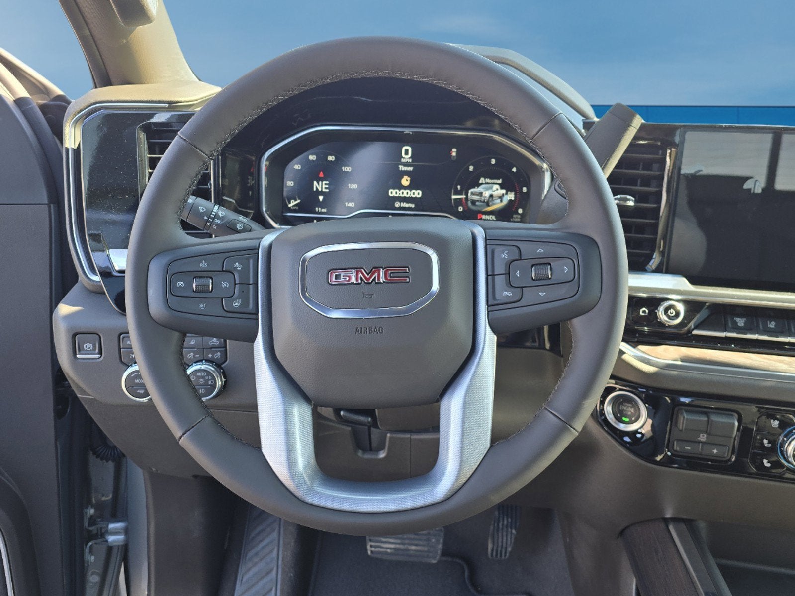 2025 GMC Sierra 2500 HD SLT