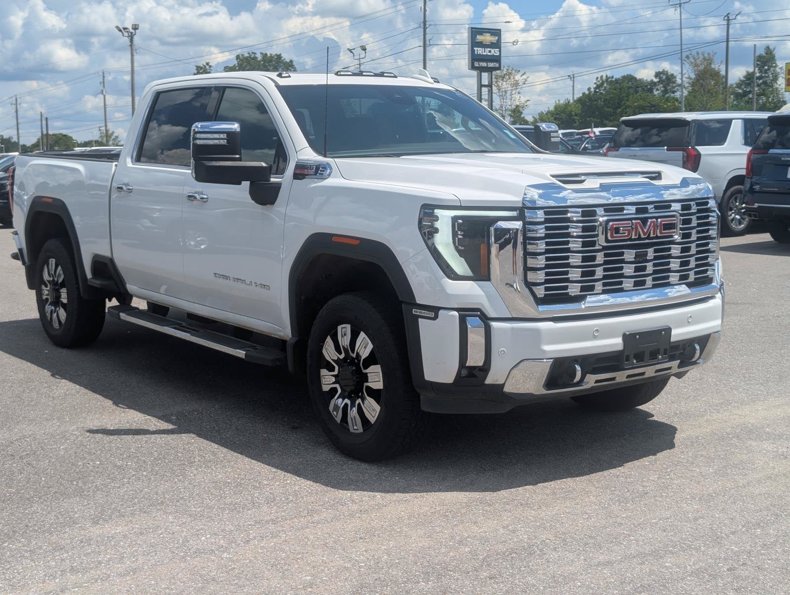 2025 GMC Sierra 2500 HD Denali