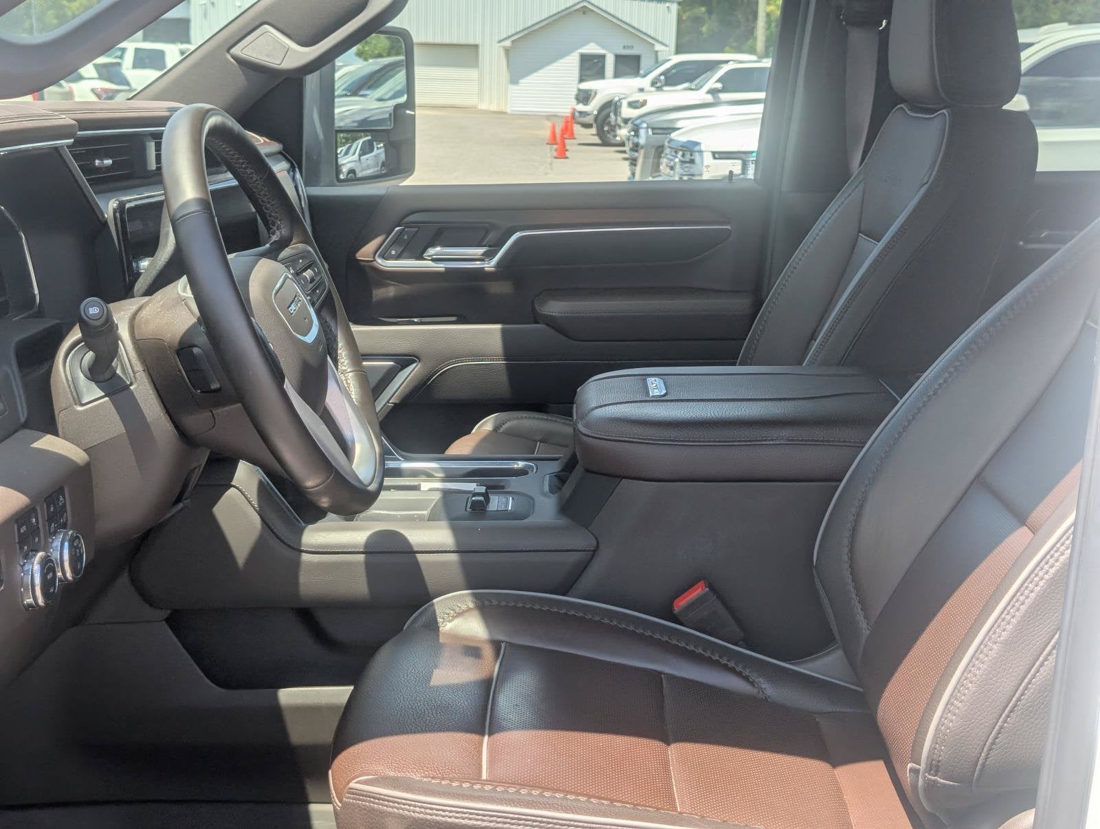 2025 GMC Sierra 2500 HD Denali